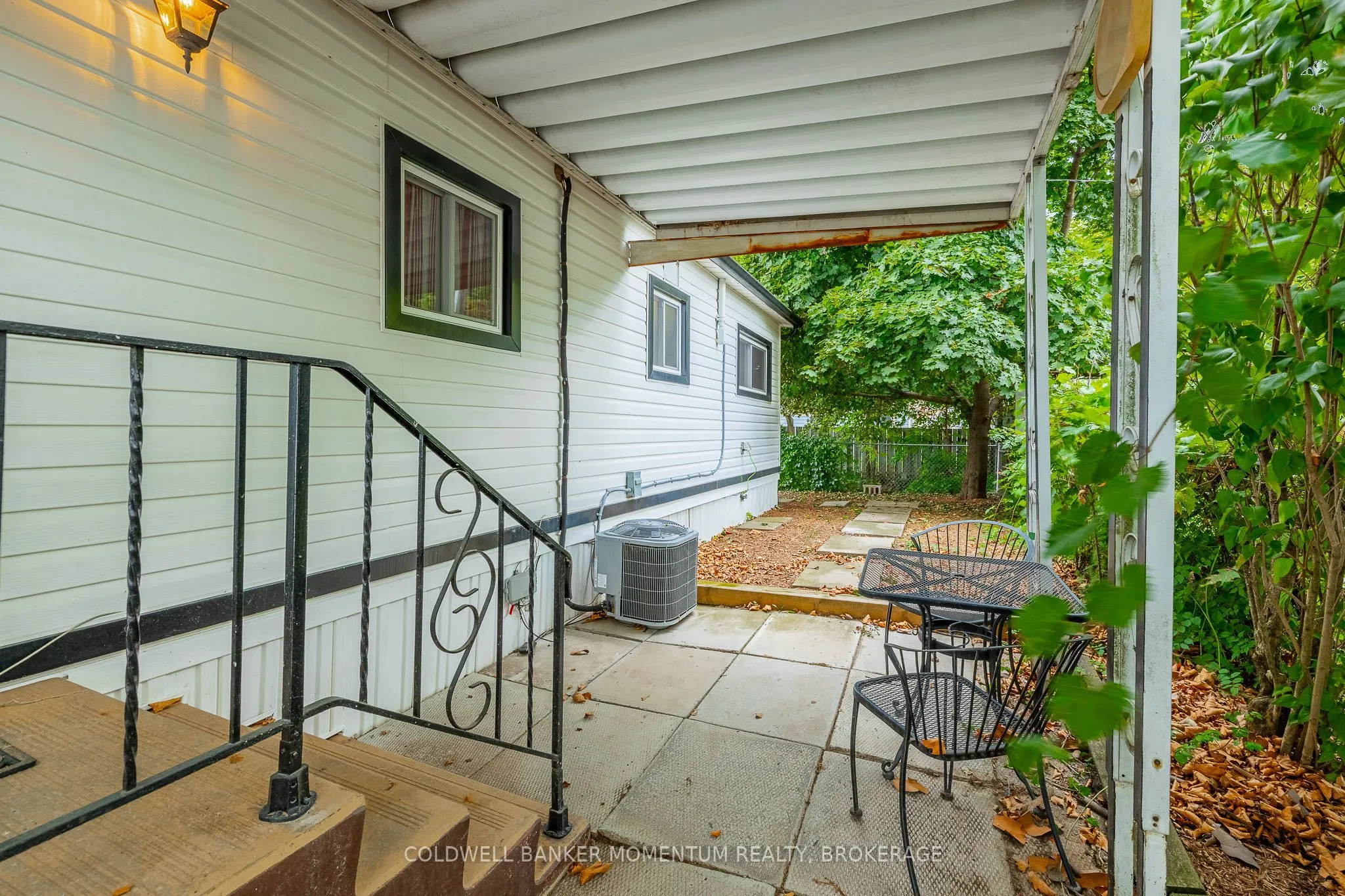 241 St. Paul Street W, #214