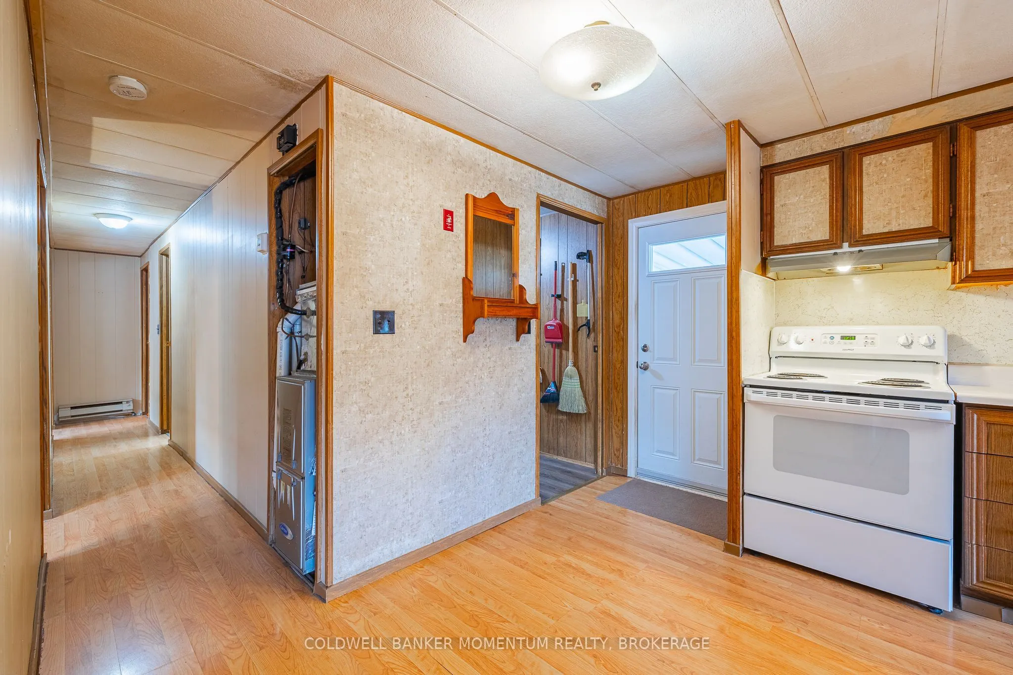 241 St. Paul Street W, #214