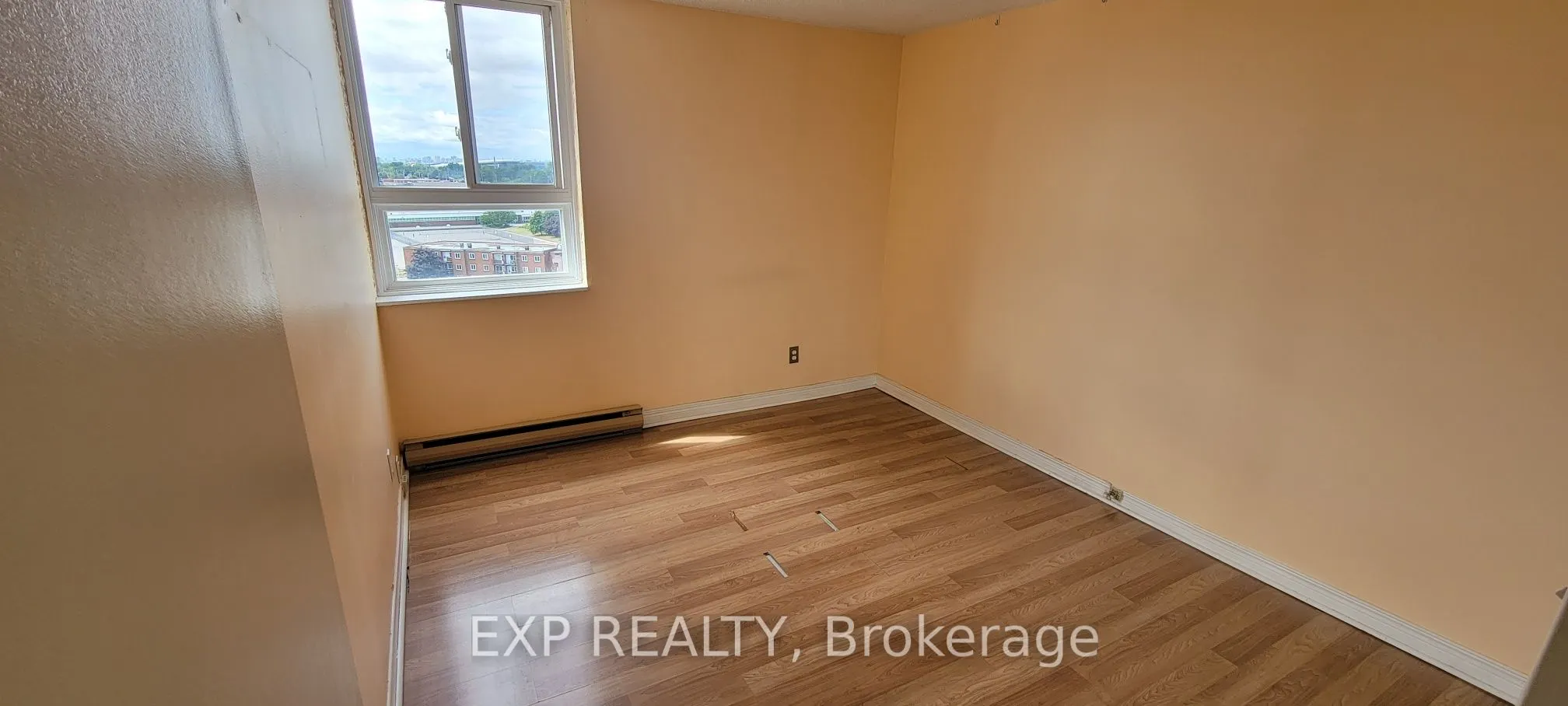 2000 Jasmine Crescent, #1214
