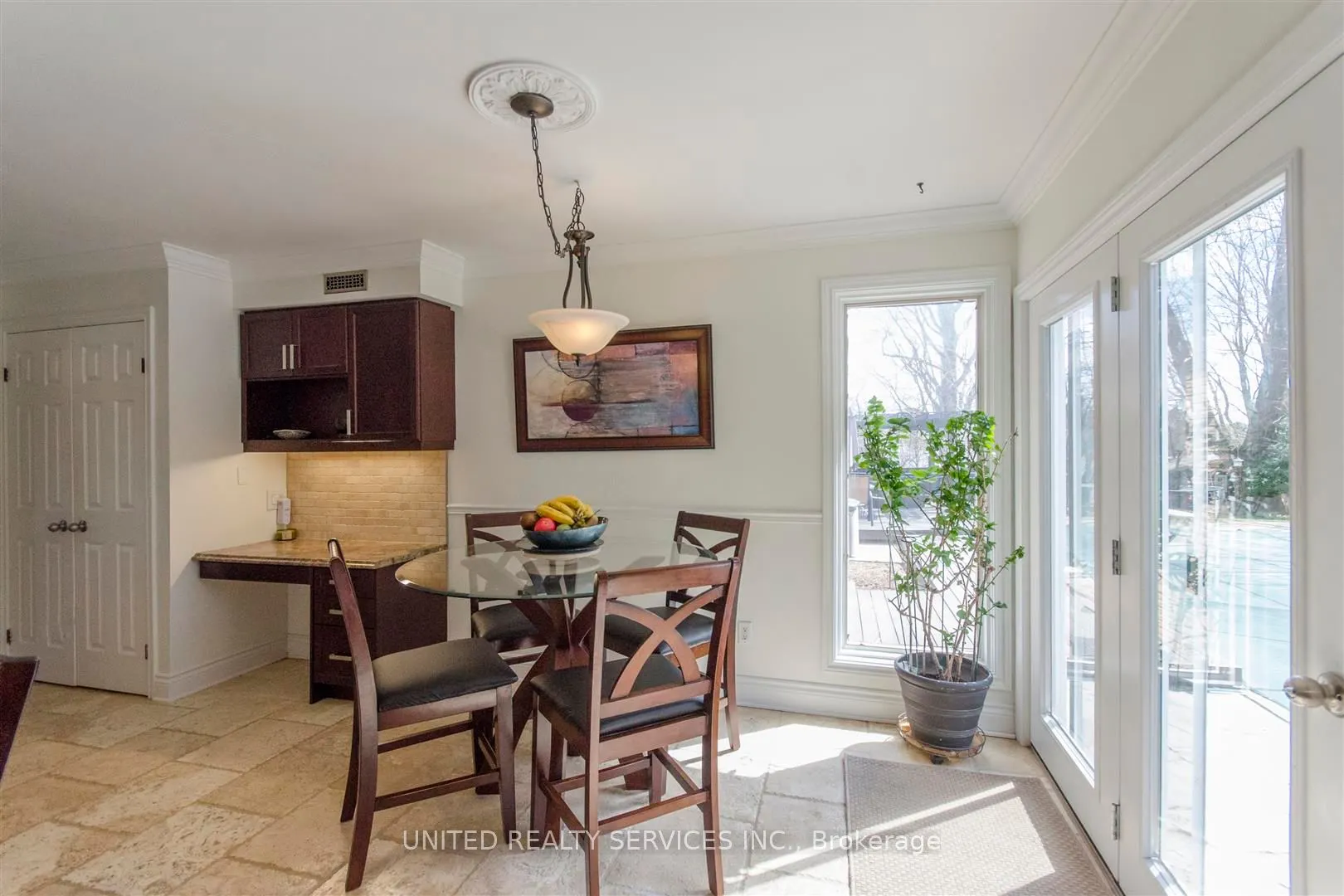 1777 HIGHBURY Avenue N, #9