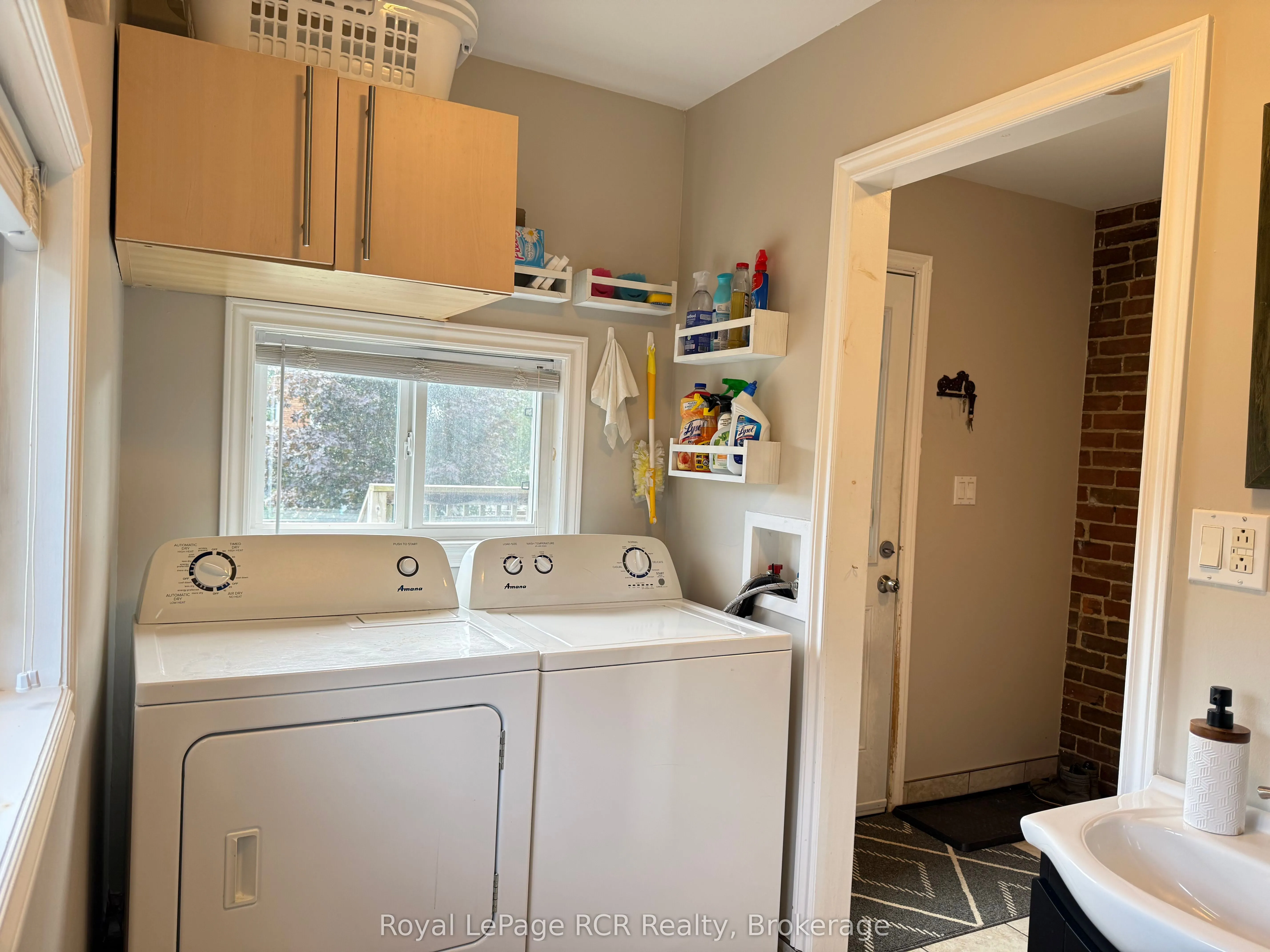 312 18th Street W