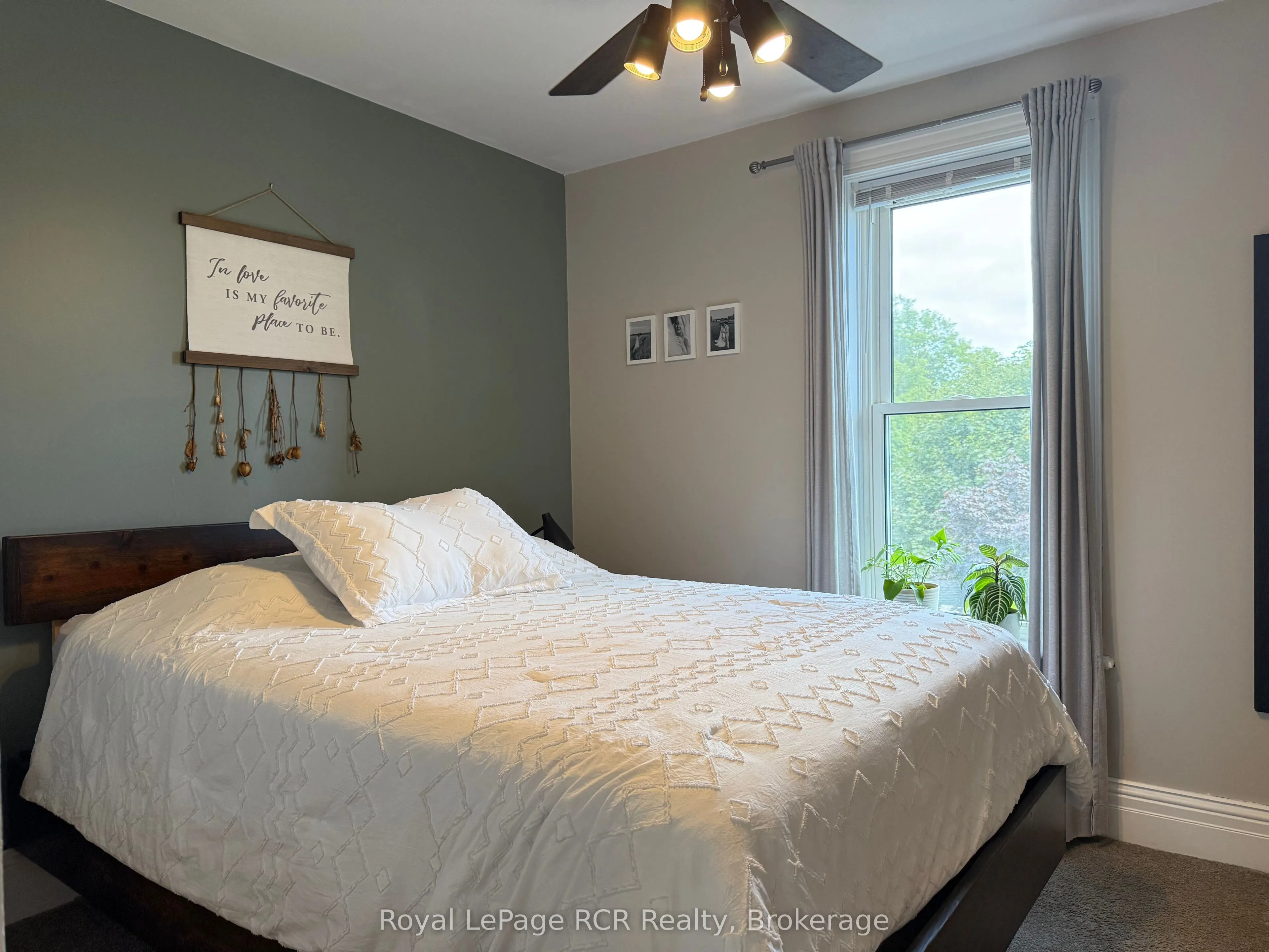 312 18th Street W