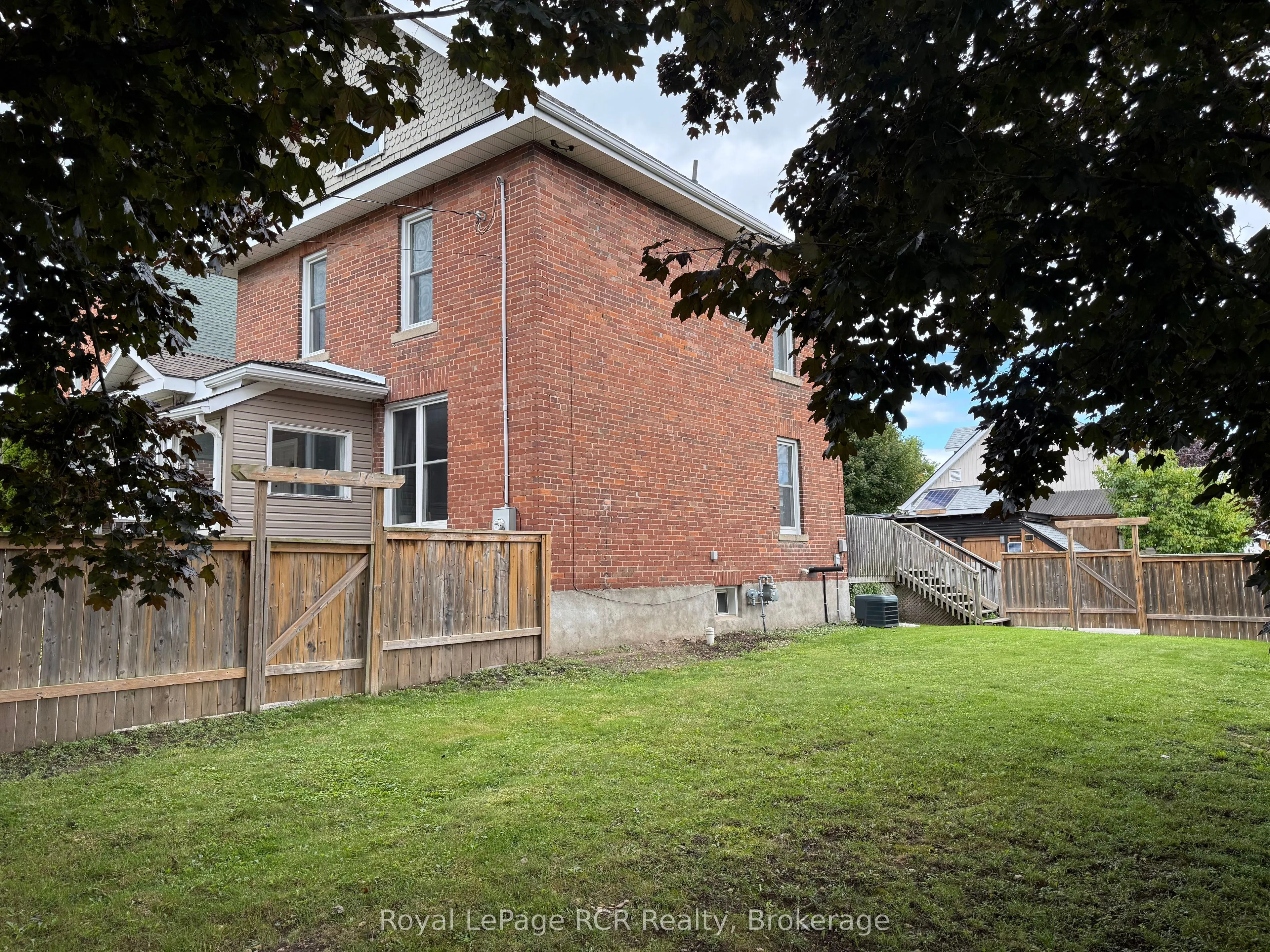 312 18th Street W