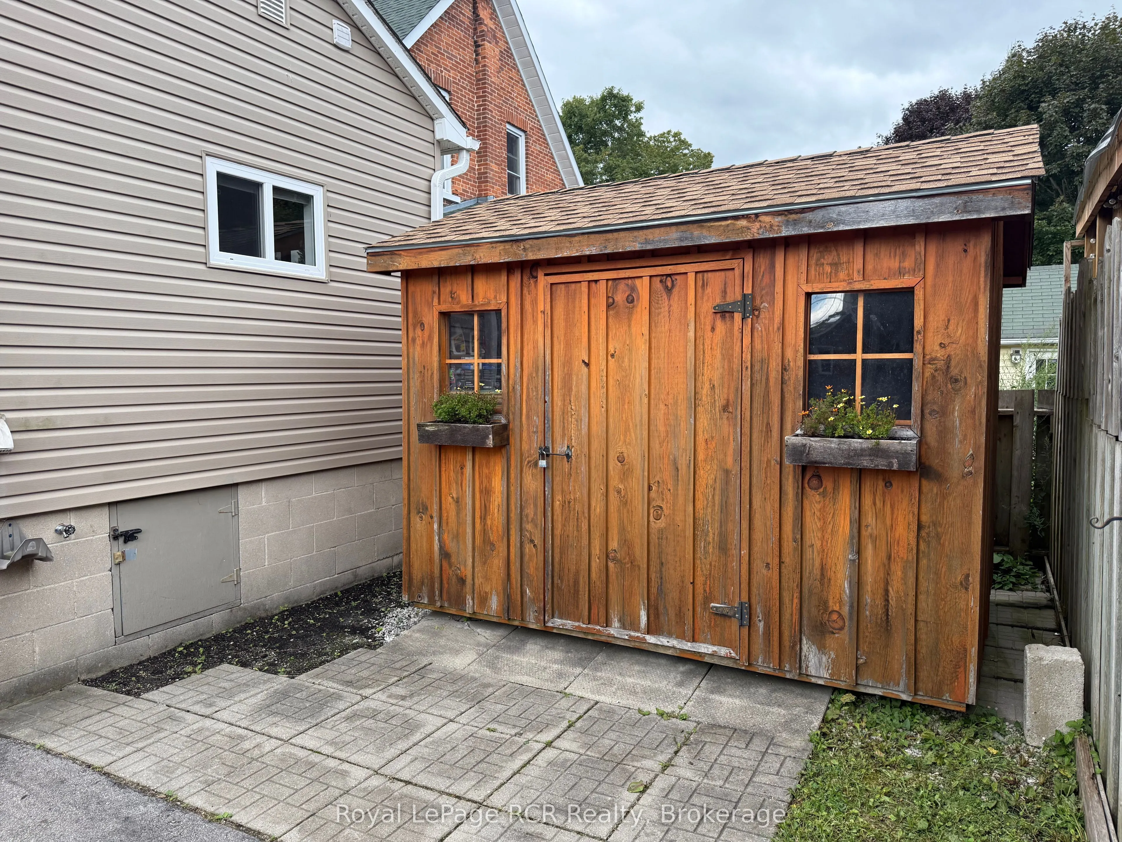 312 18th Street W