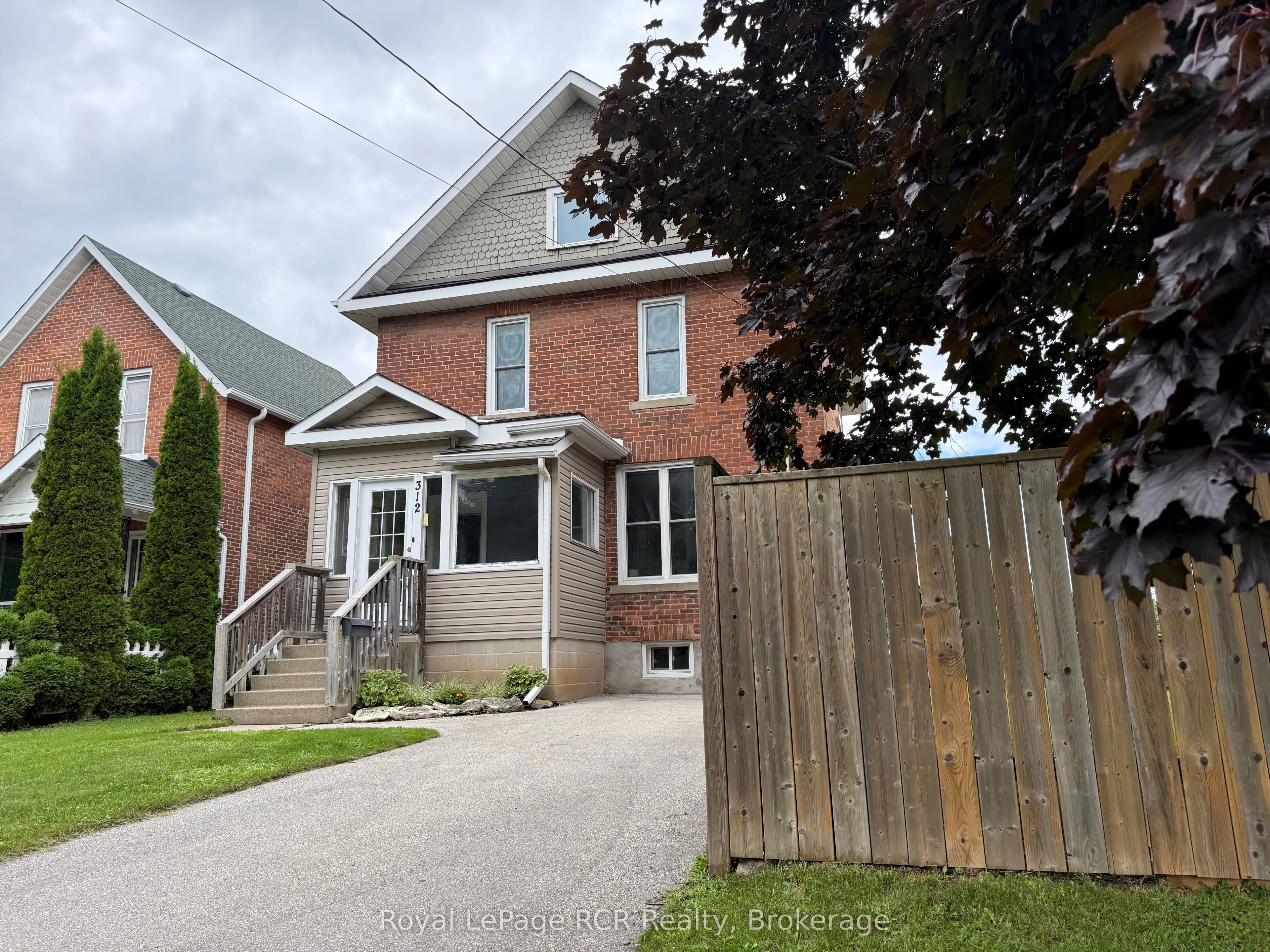 312 18th Street W