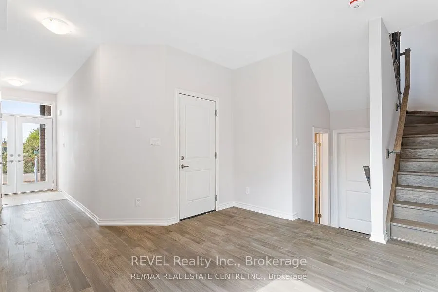 103 Mclaughlin Street