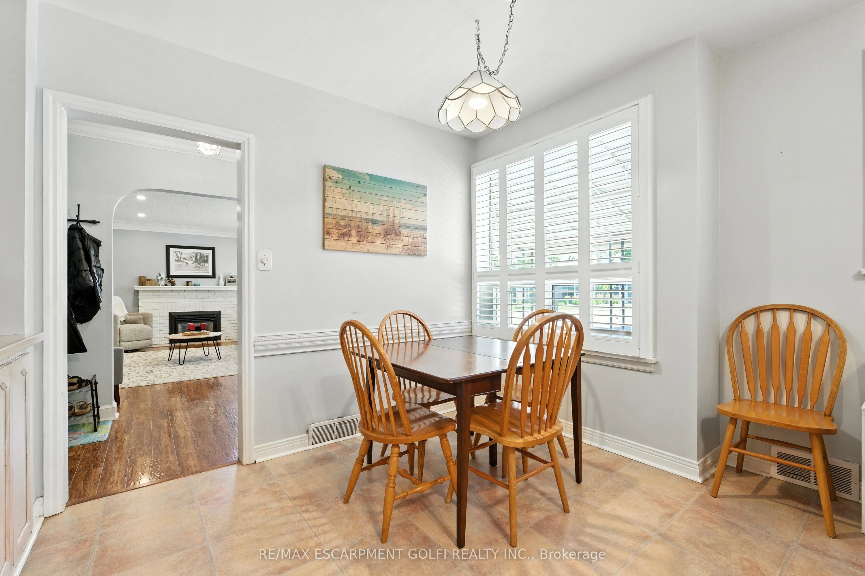 2 Avalon Place