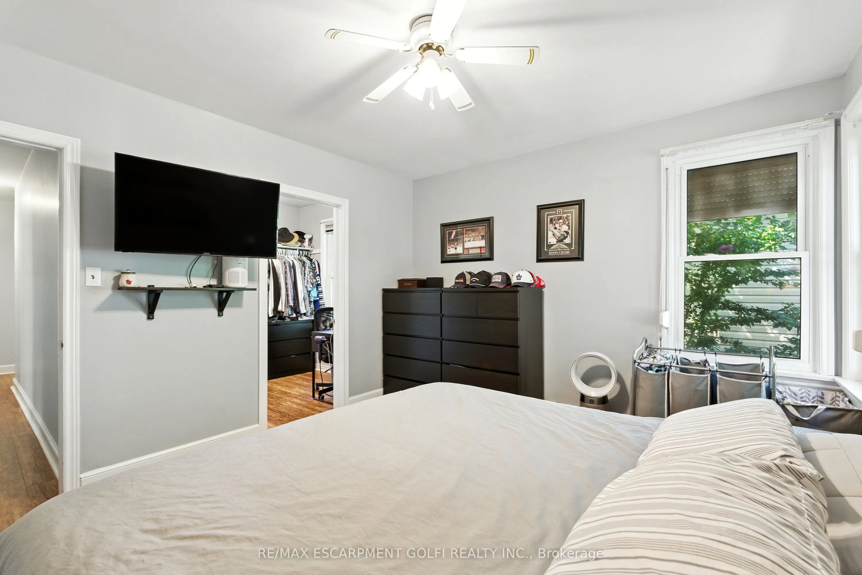 2 Avalon Place