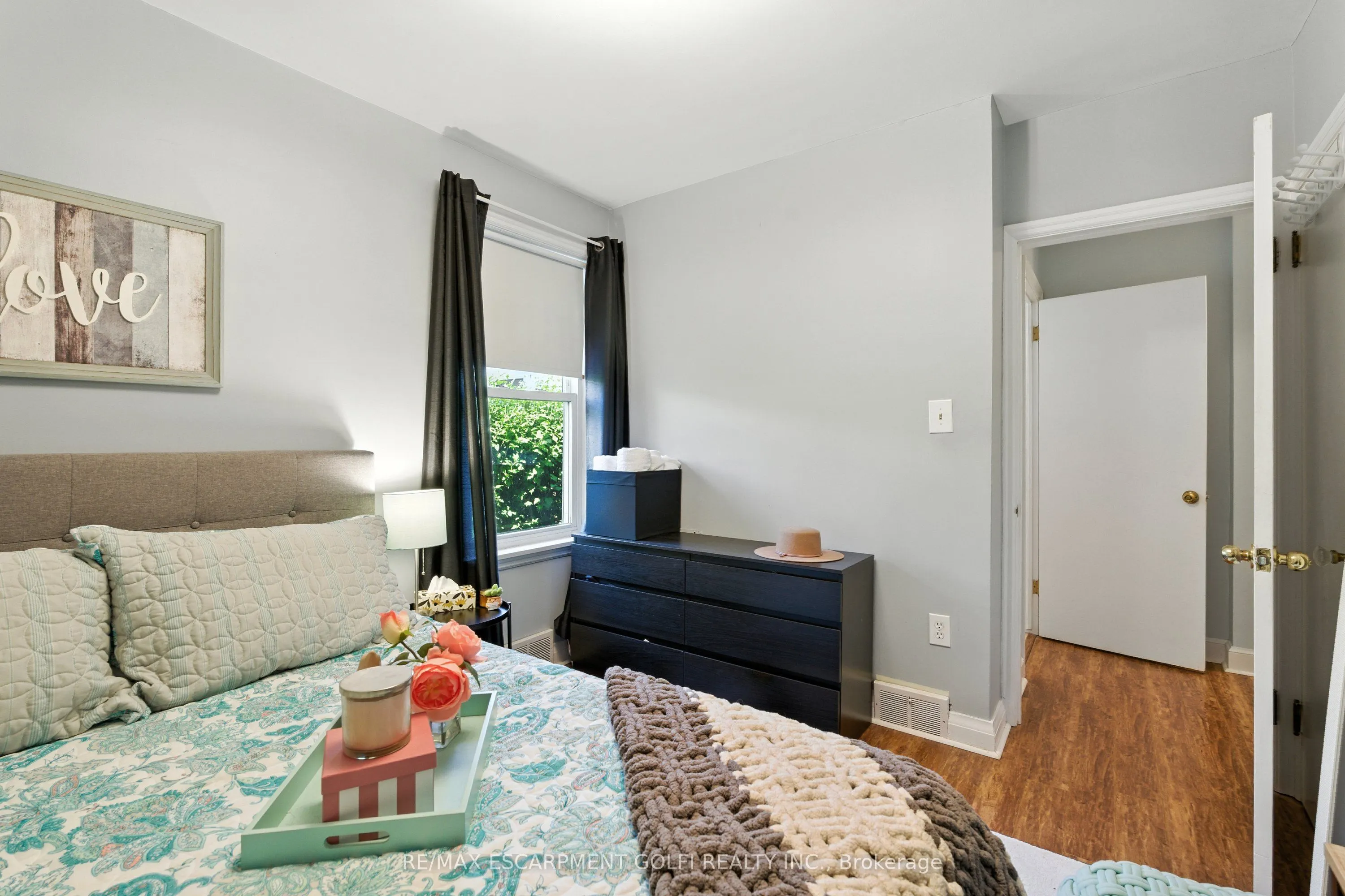 2 Avalon Place