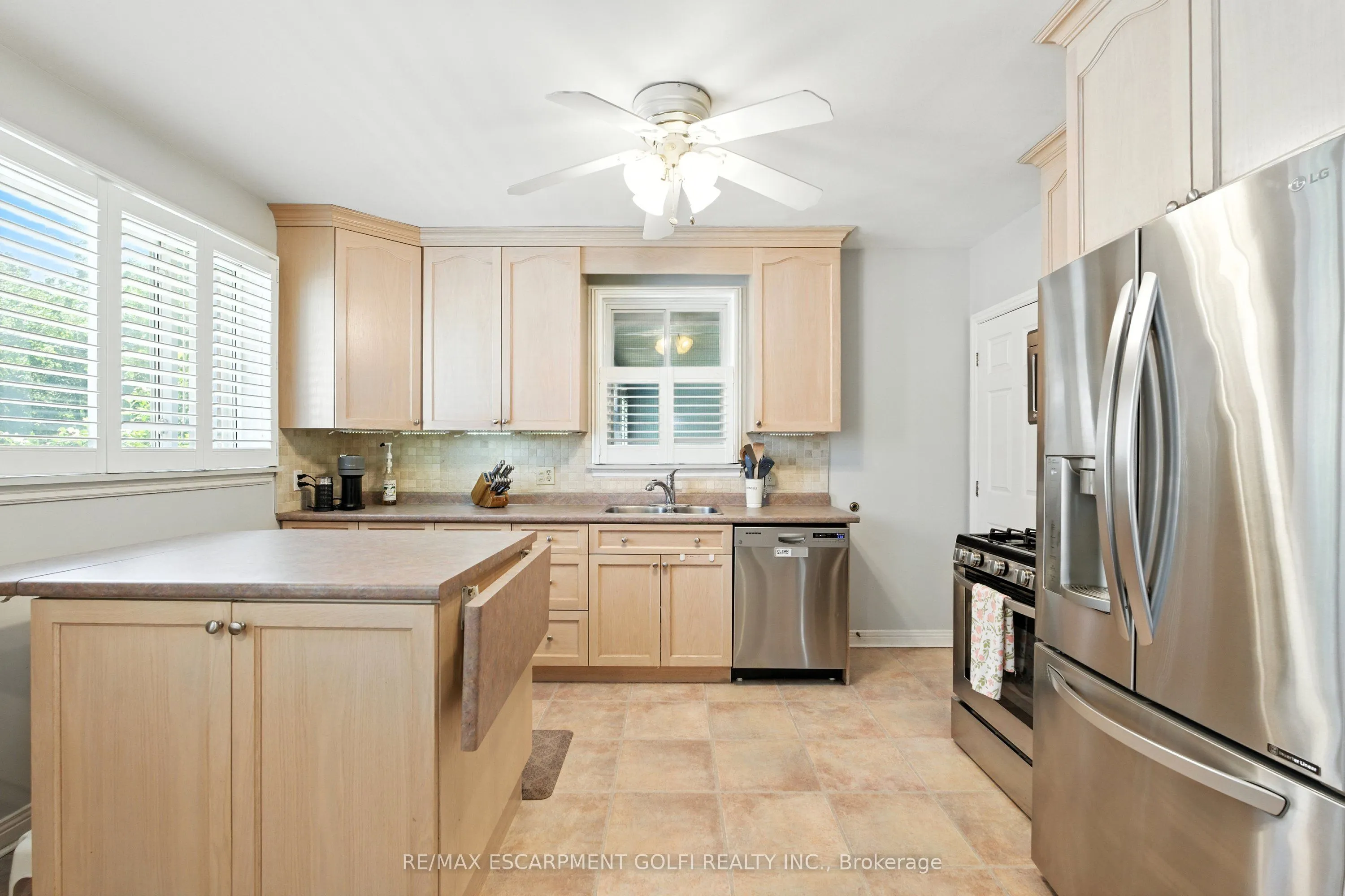 2 Avalon Place