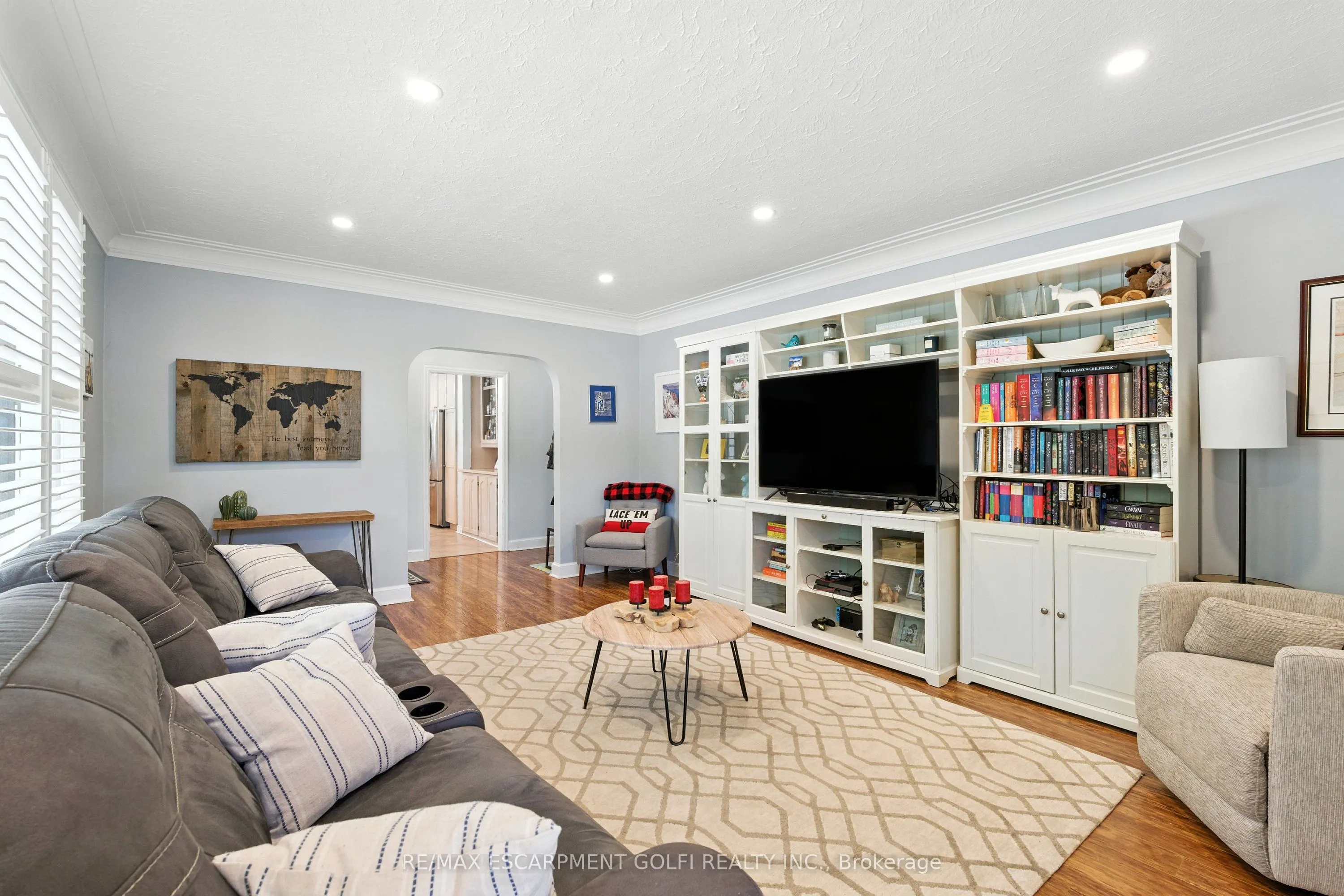2 Avalon Place