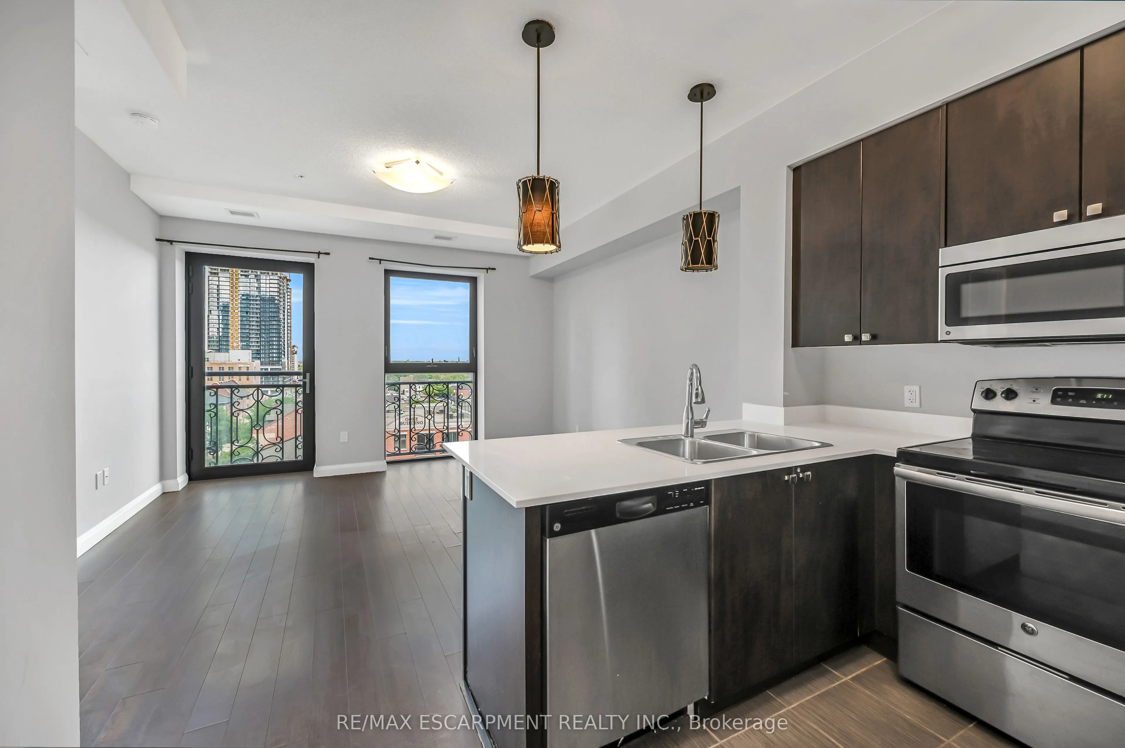 112 King Street E, #705