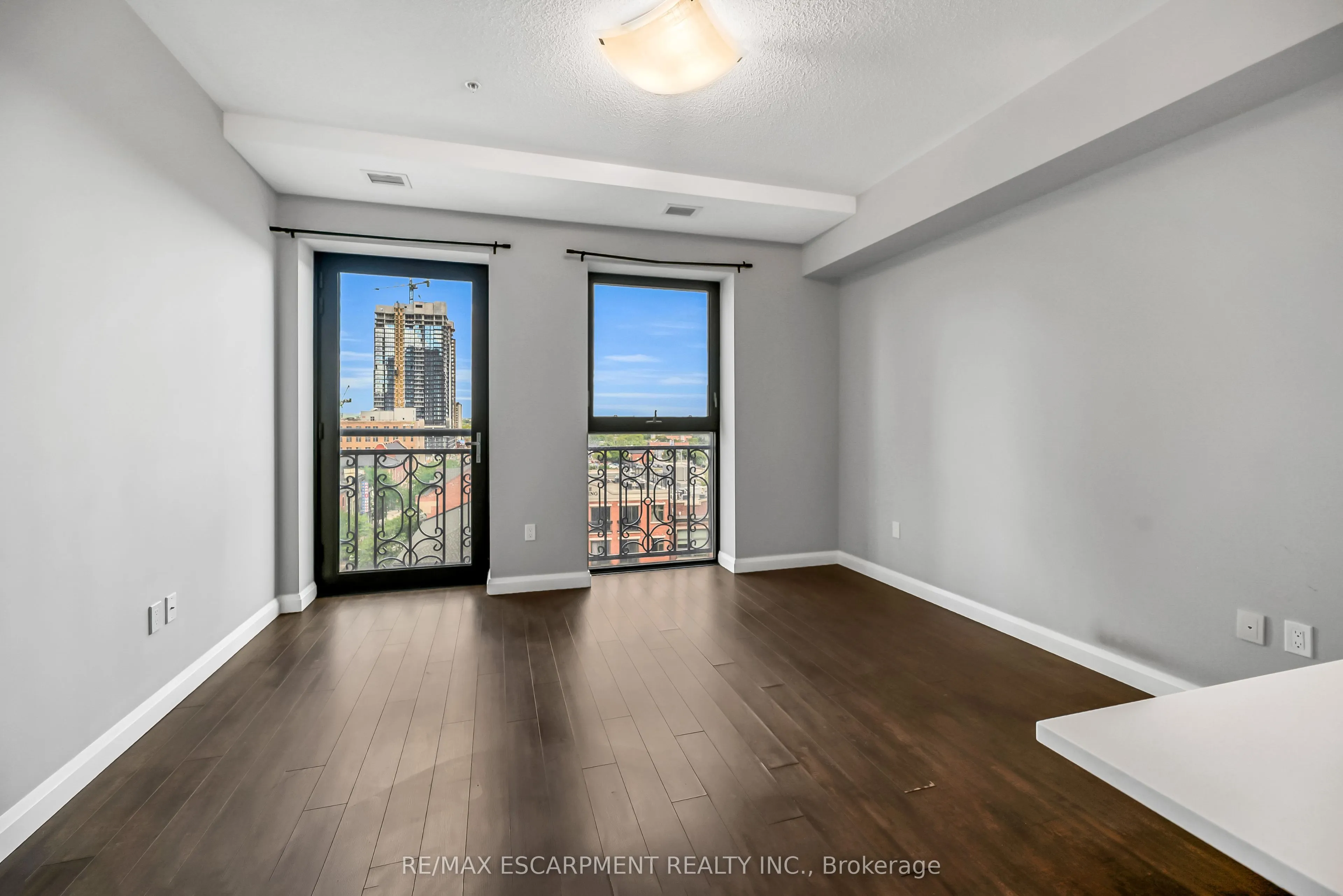 112 King Street E, #705