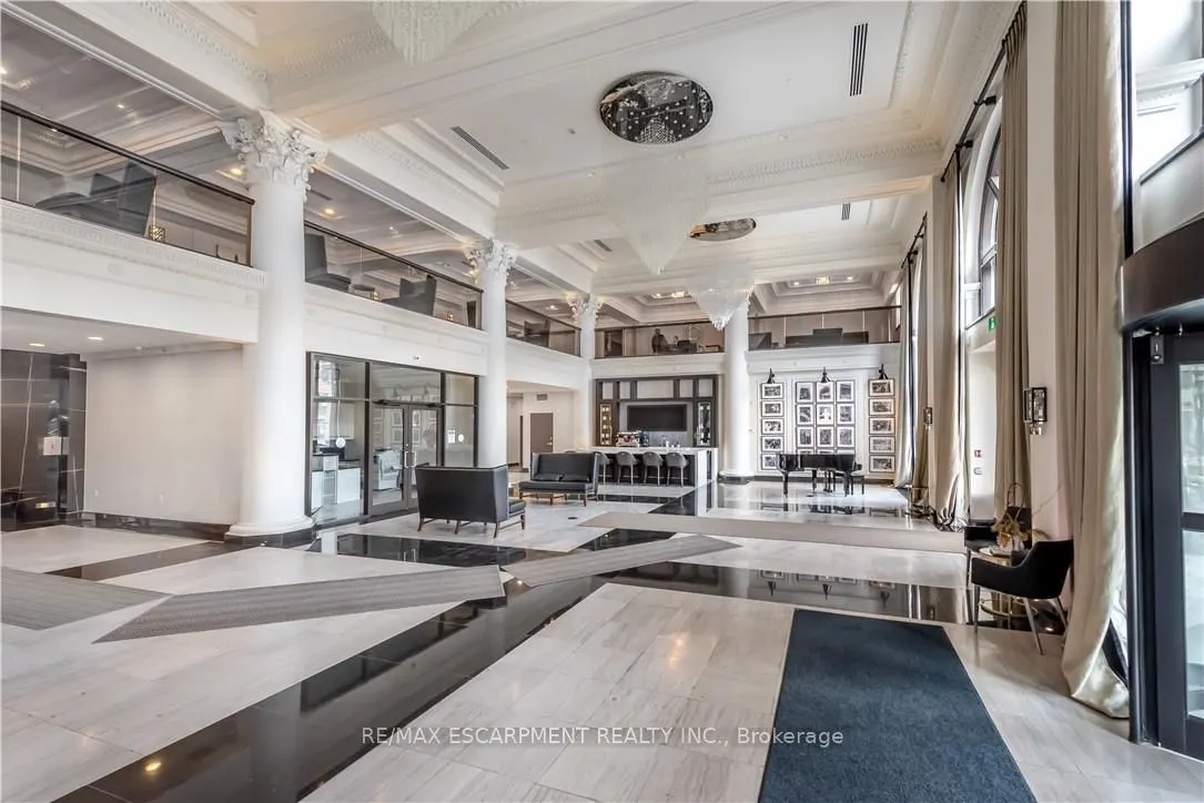 112 King Street E, #705