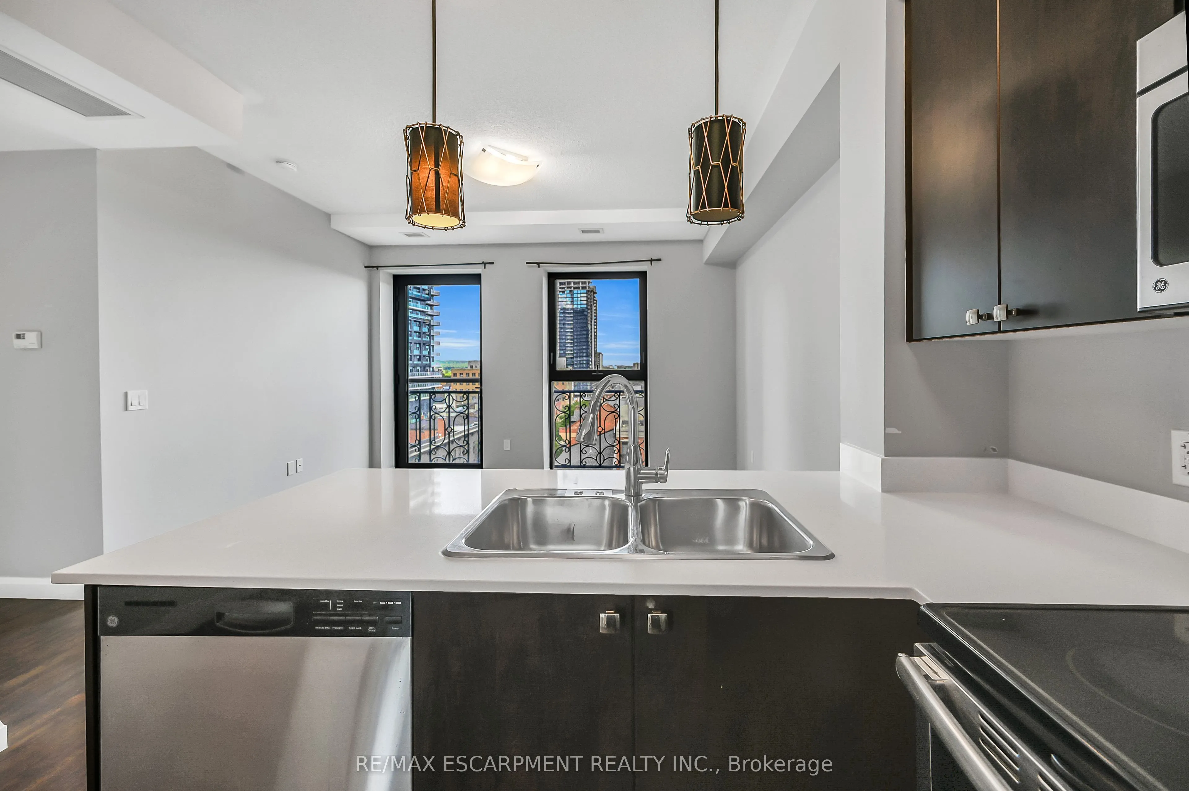 112 King Street E, #705