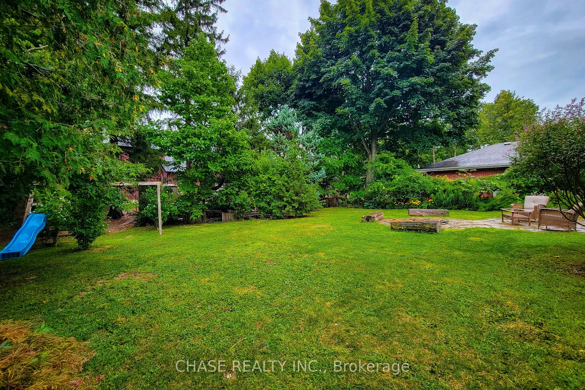 371 Robina Road