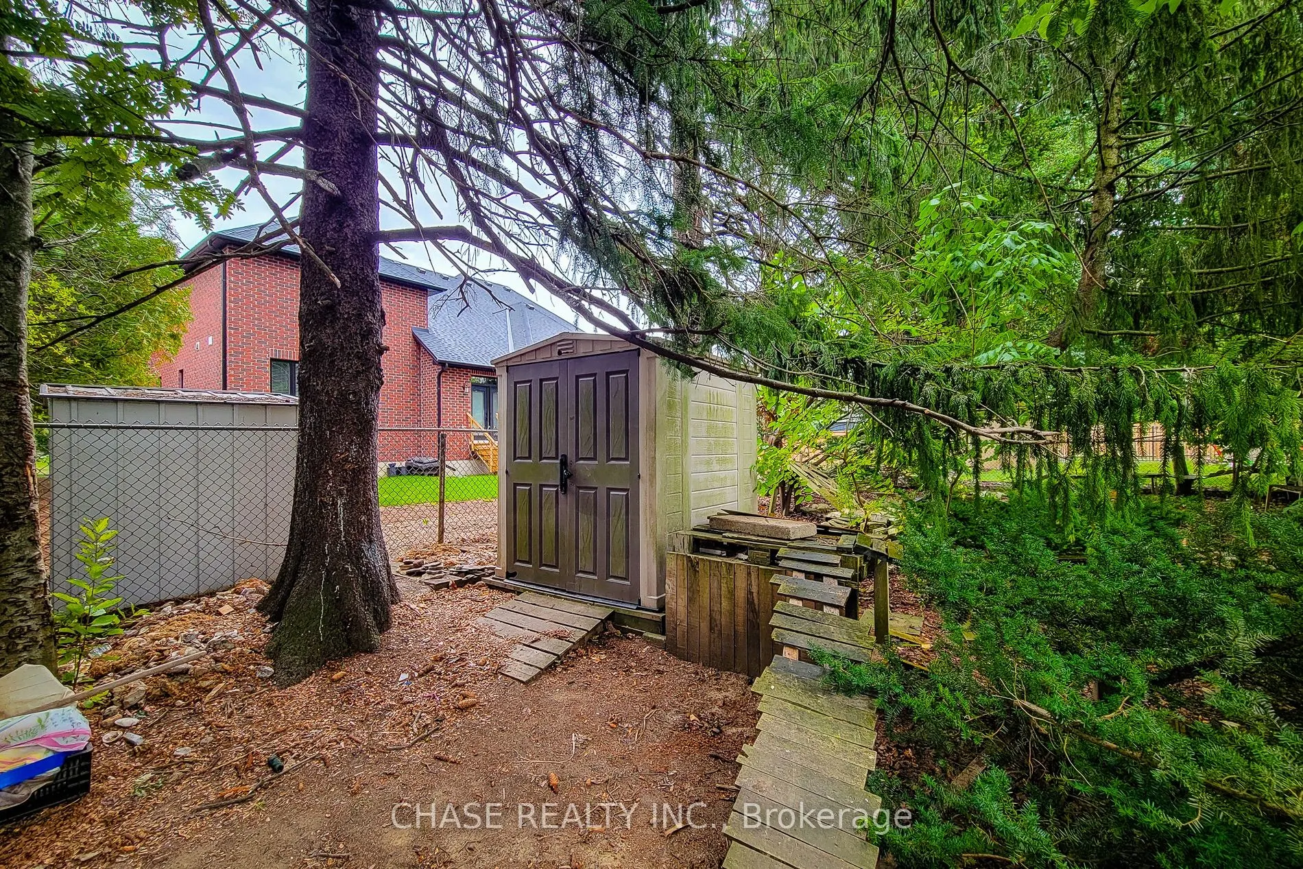 371 Robina Road