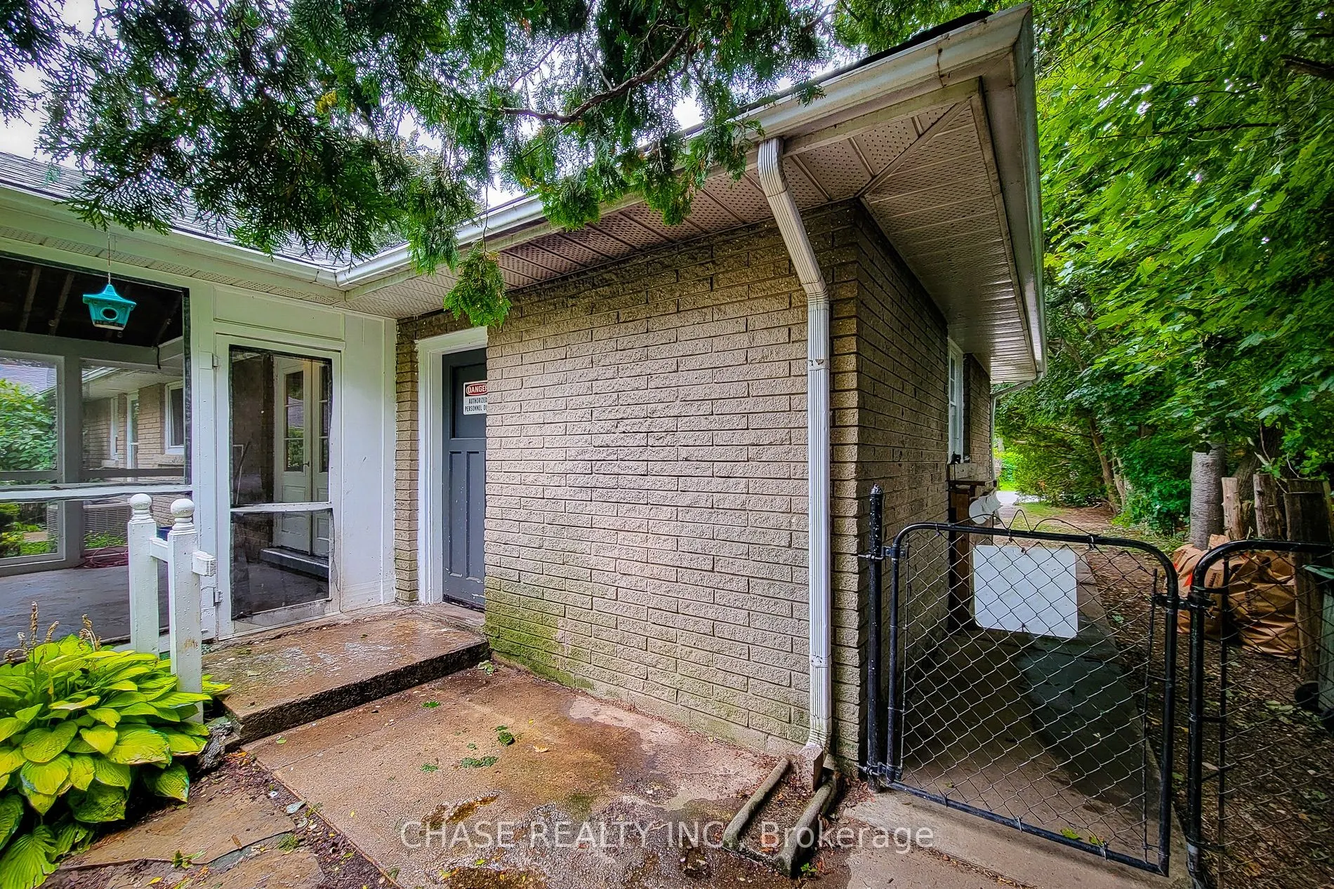371 Robina Road