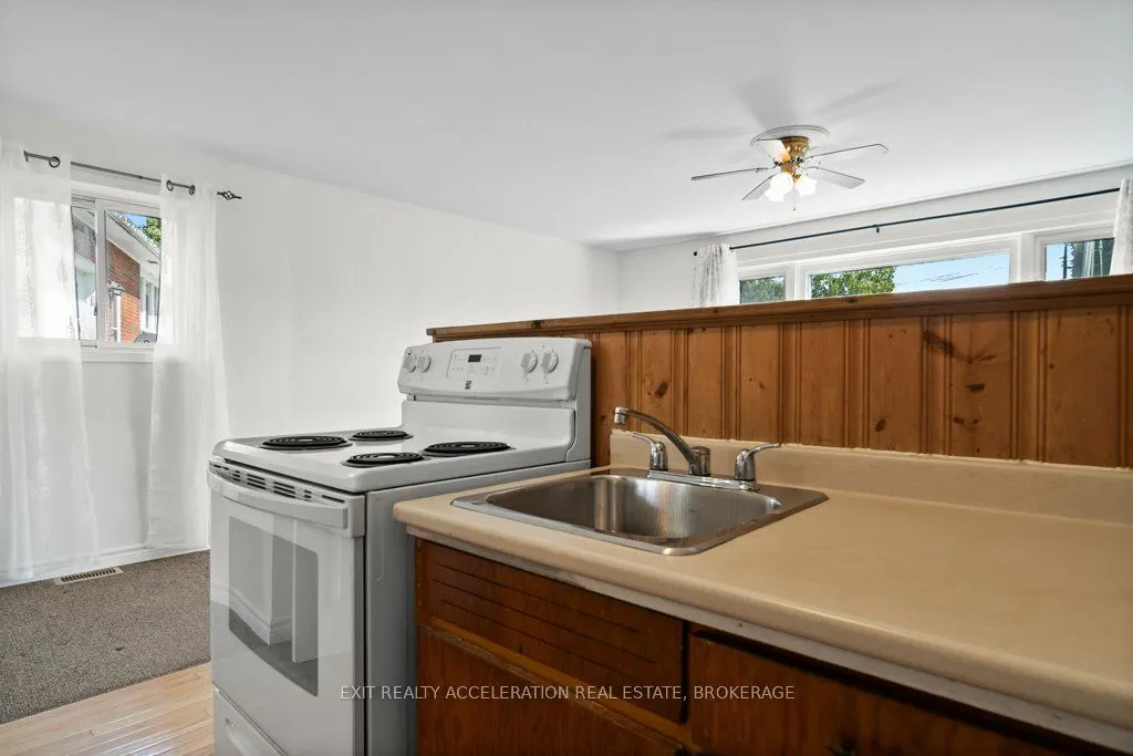 28 Sunset Crescent