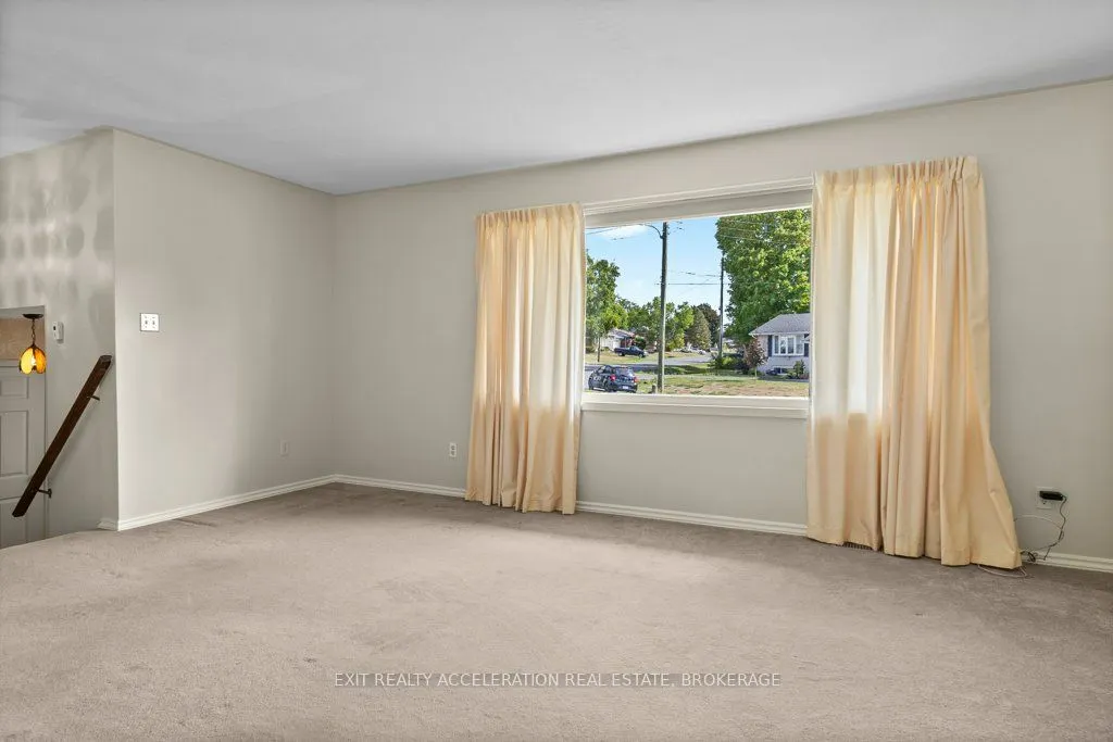 28 Sunset Crescent