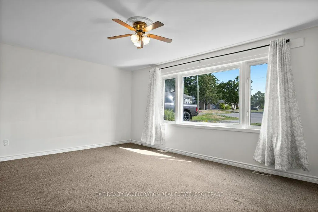 28 Sunset Crescent