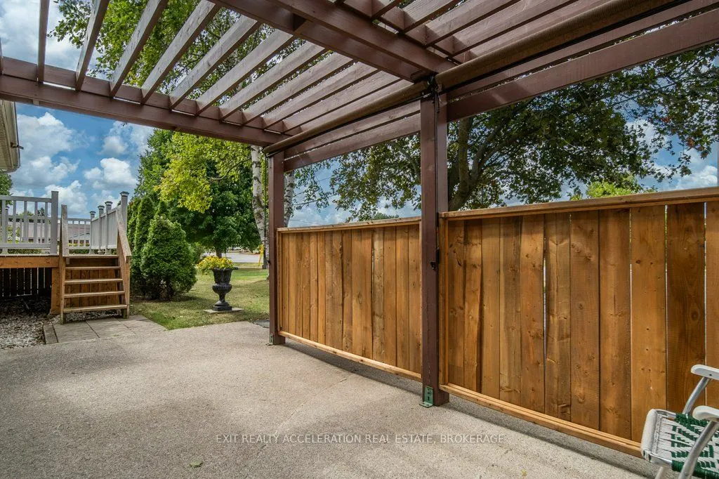 28 Sunset Crescent