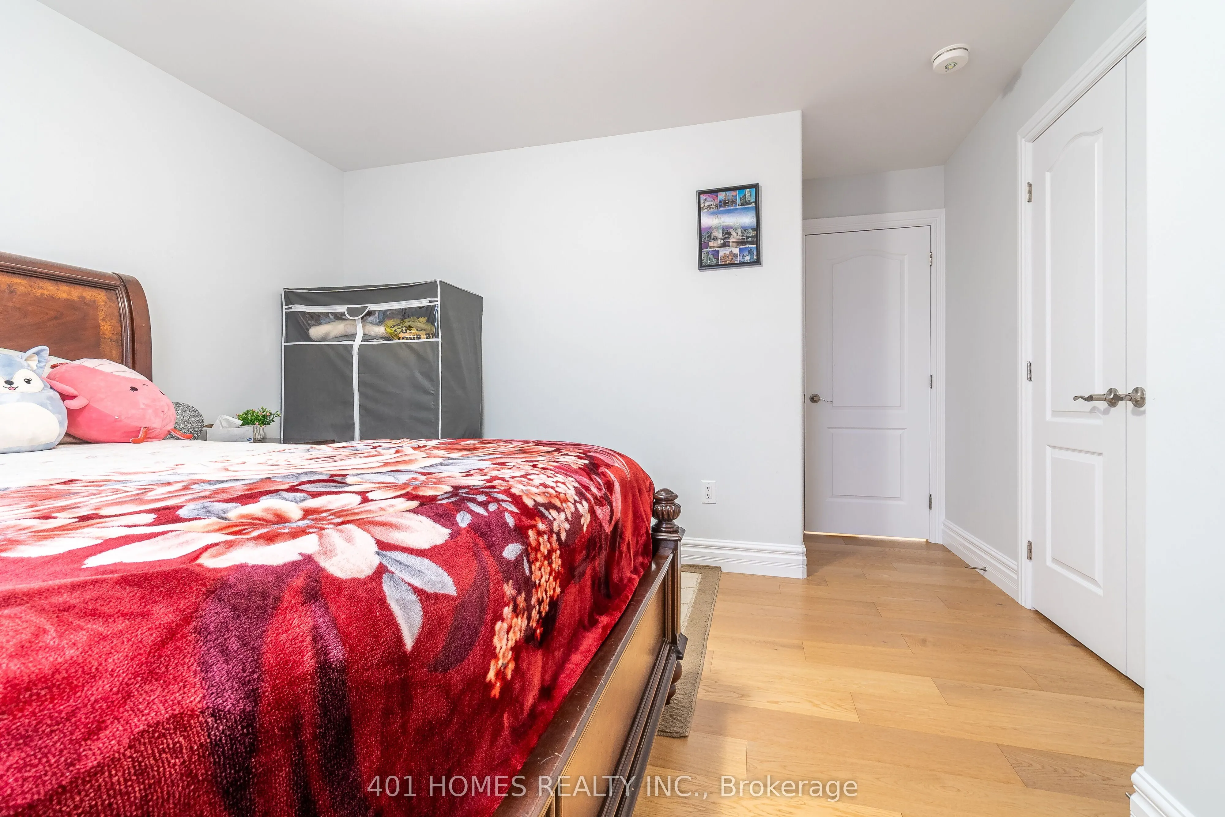 44 Peachtree Lane