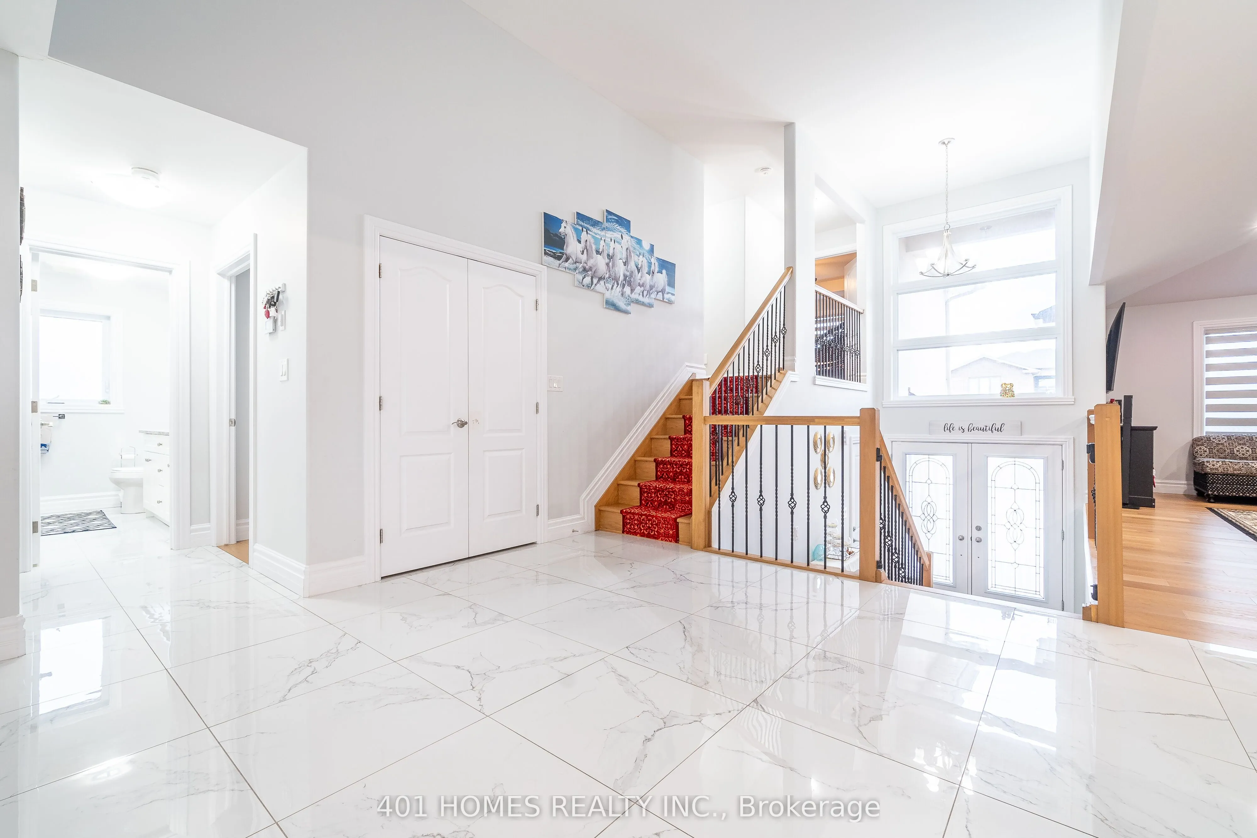 44 Peachtree Lane