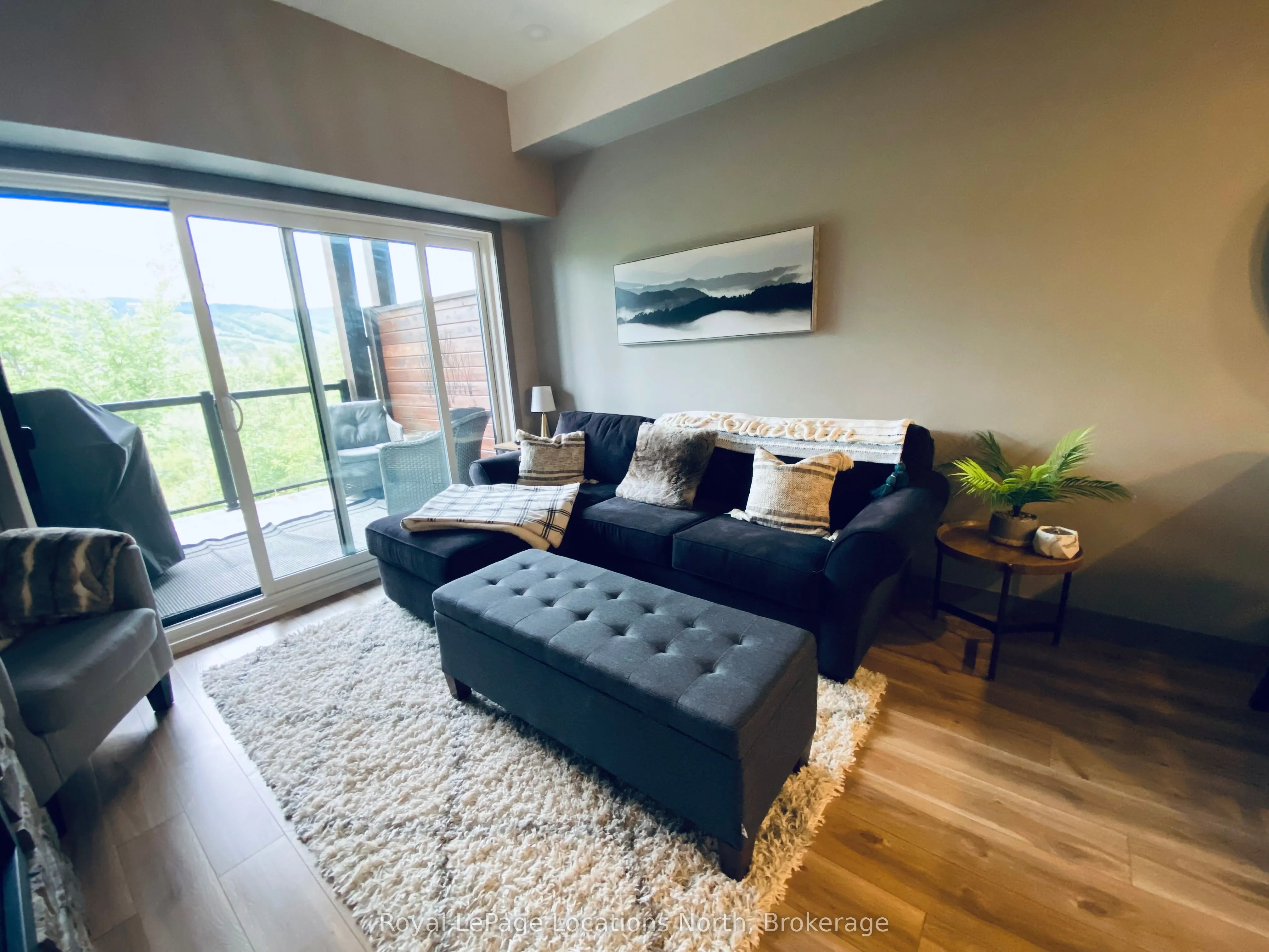 18 BECKWITH Lane, #302