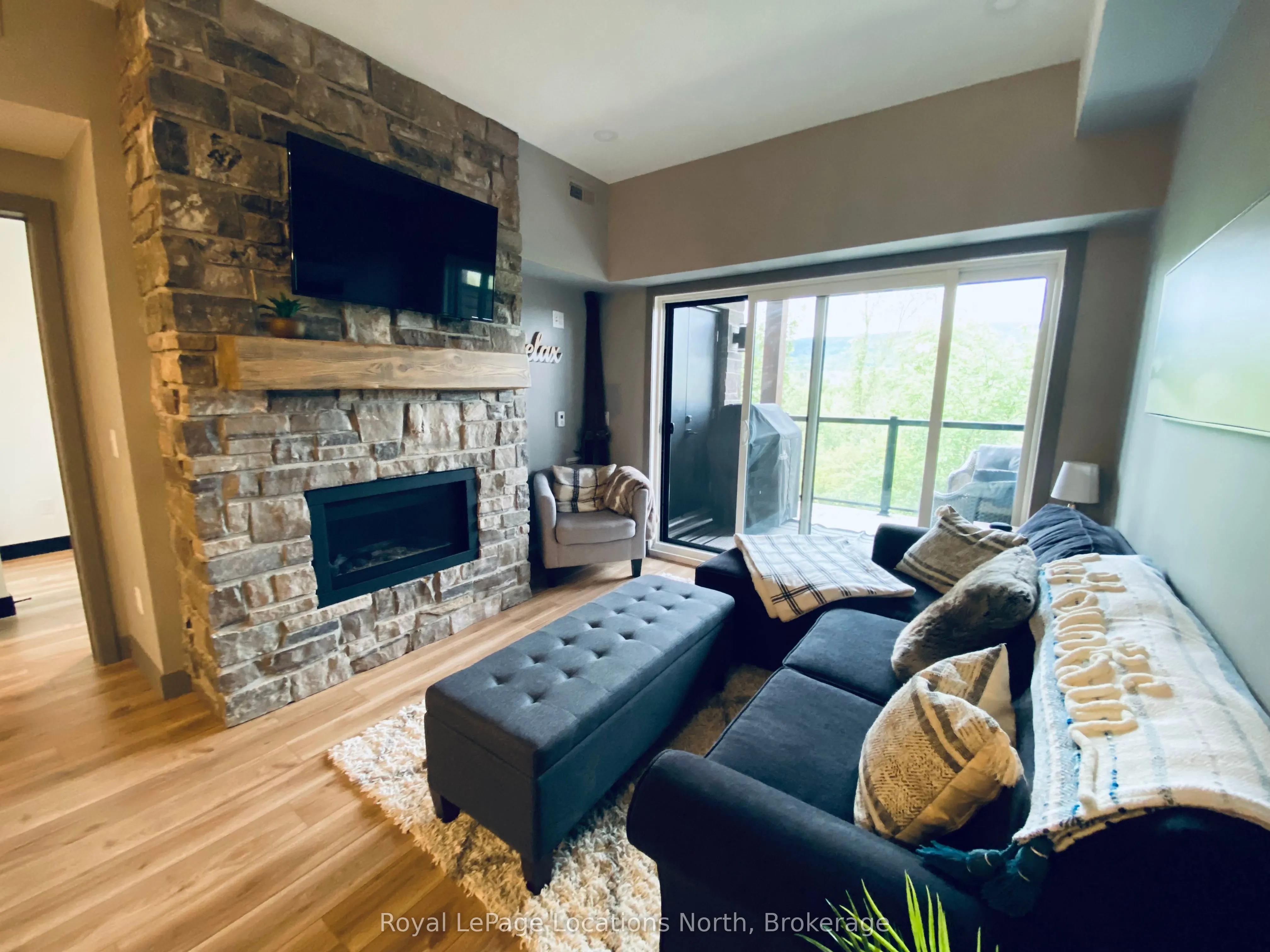 18 BECKWITH Lane, #302