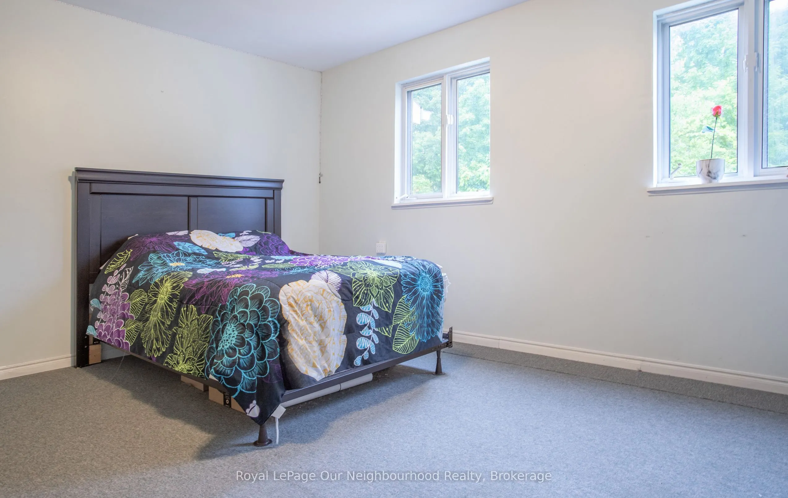 277 Crandall Road N