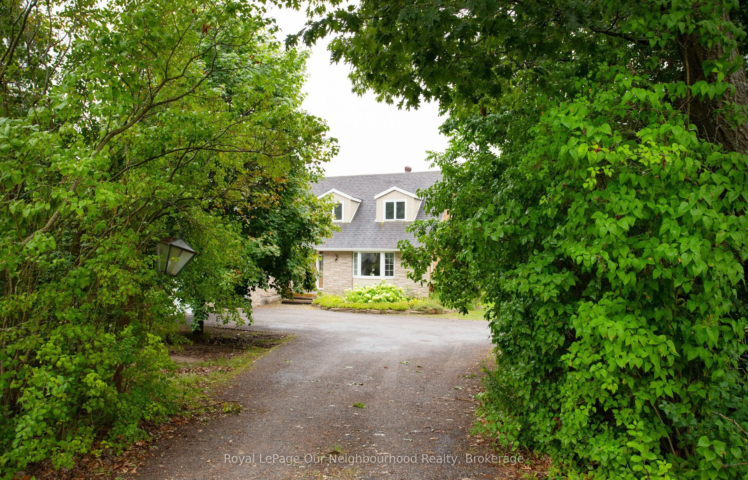277 Crandall Road N