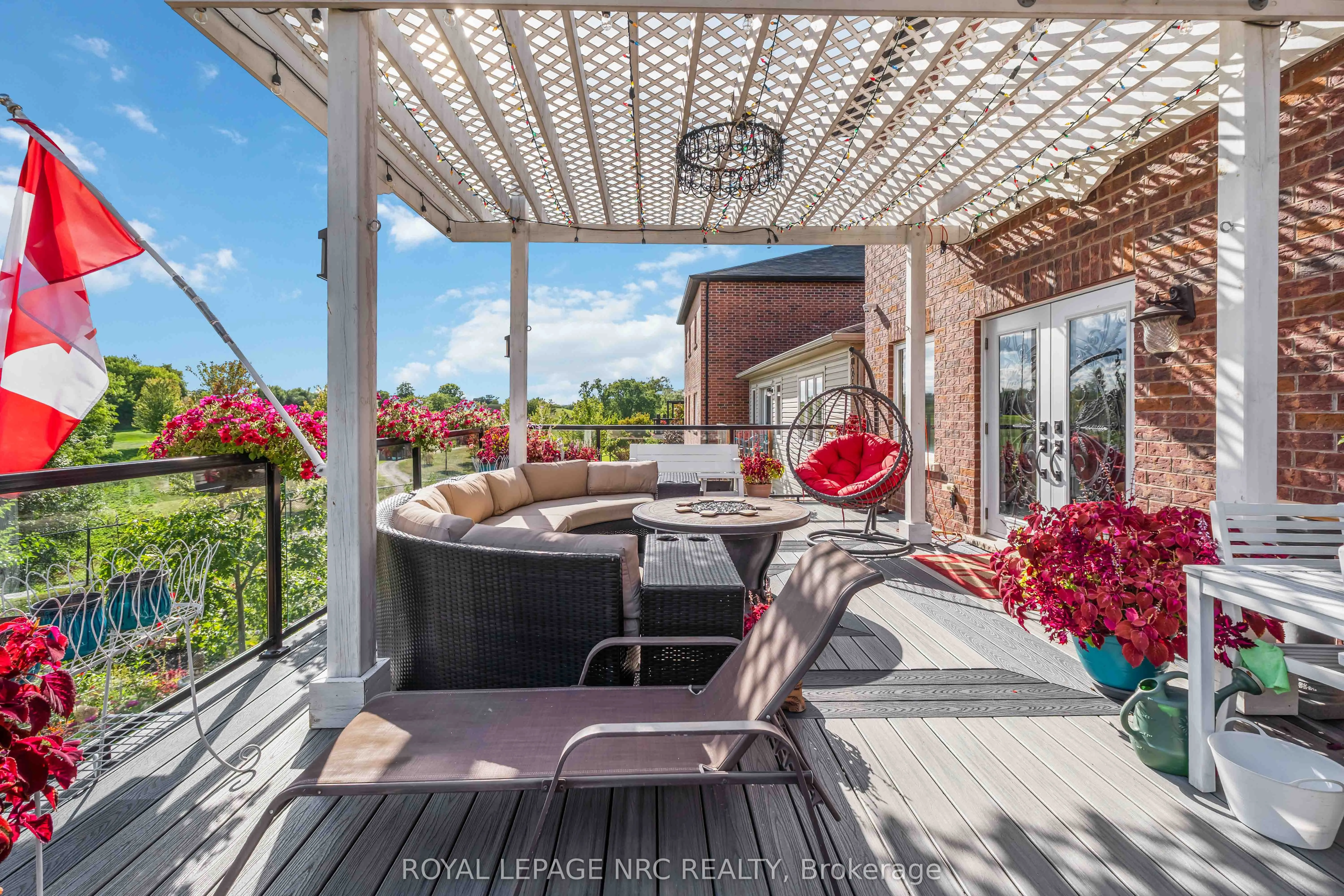77 Avery Crescent, #10
