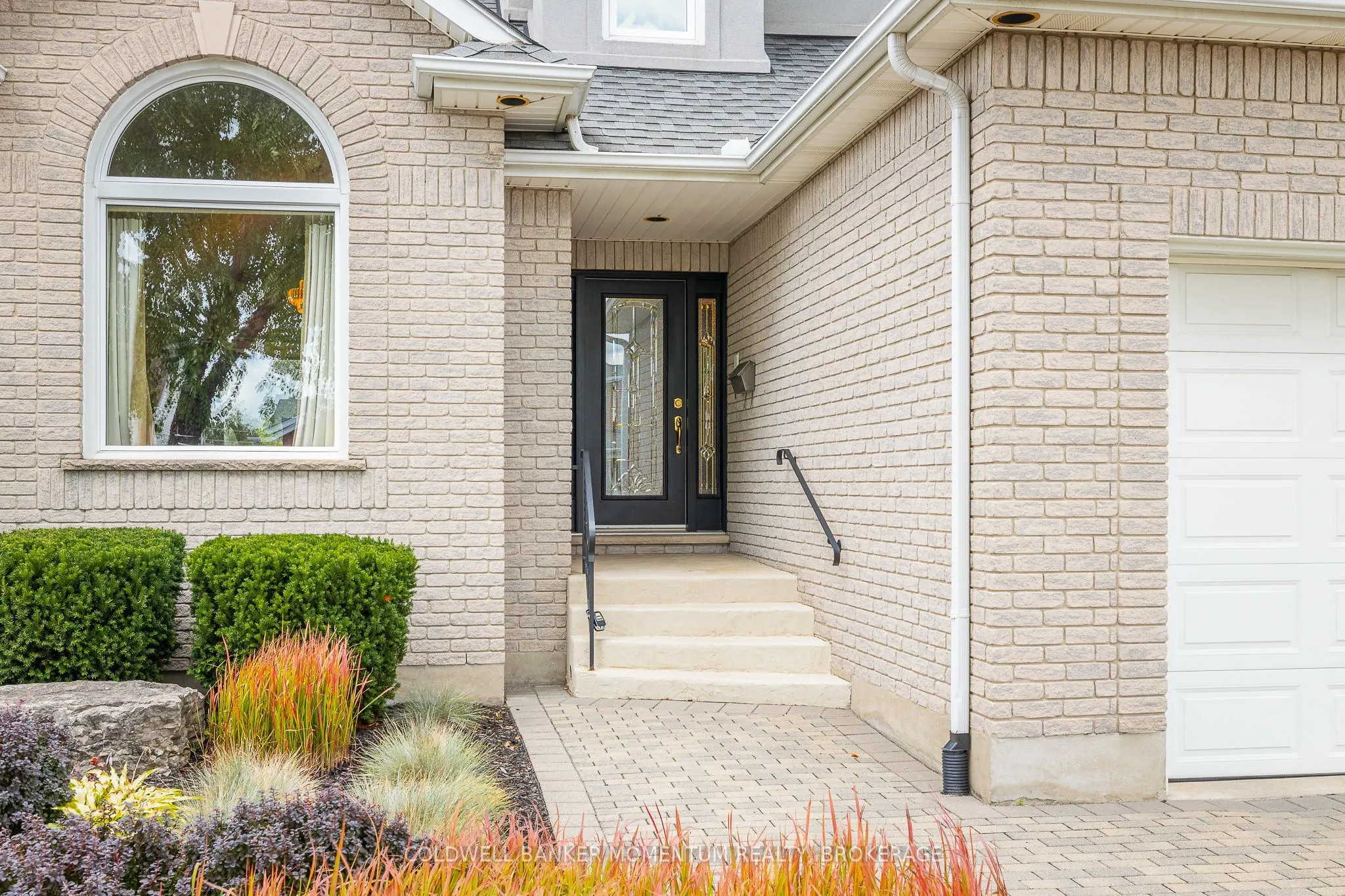 13 WILLOW Court