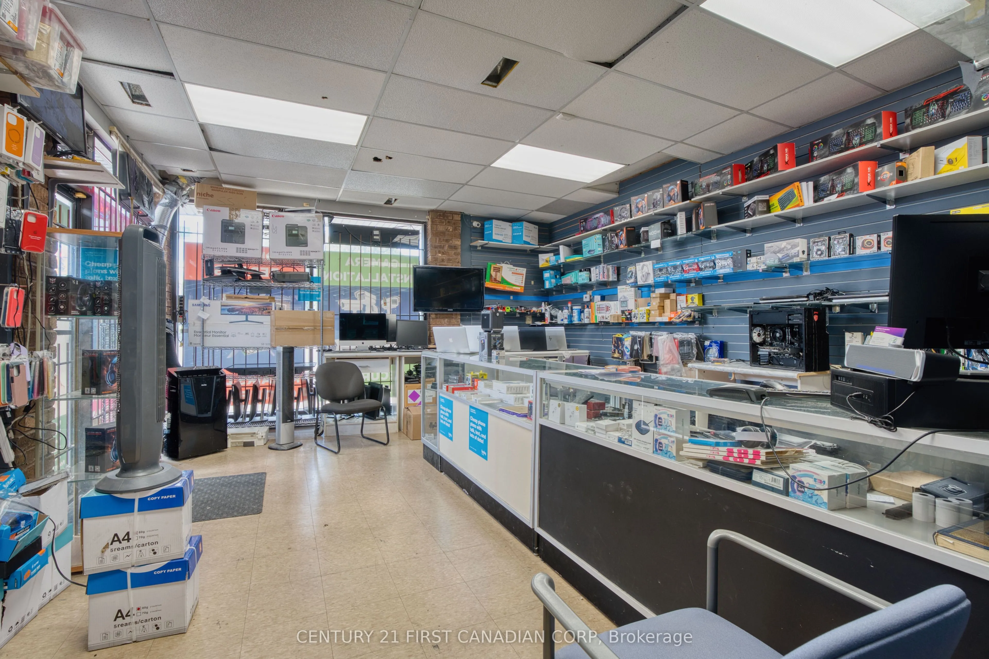 89 Wharncliffe Road N, #Unit 4 & 7