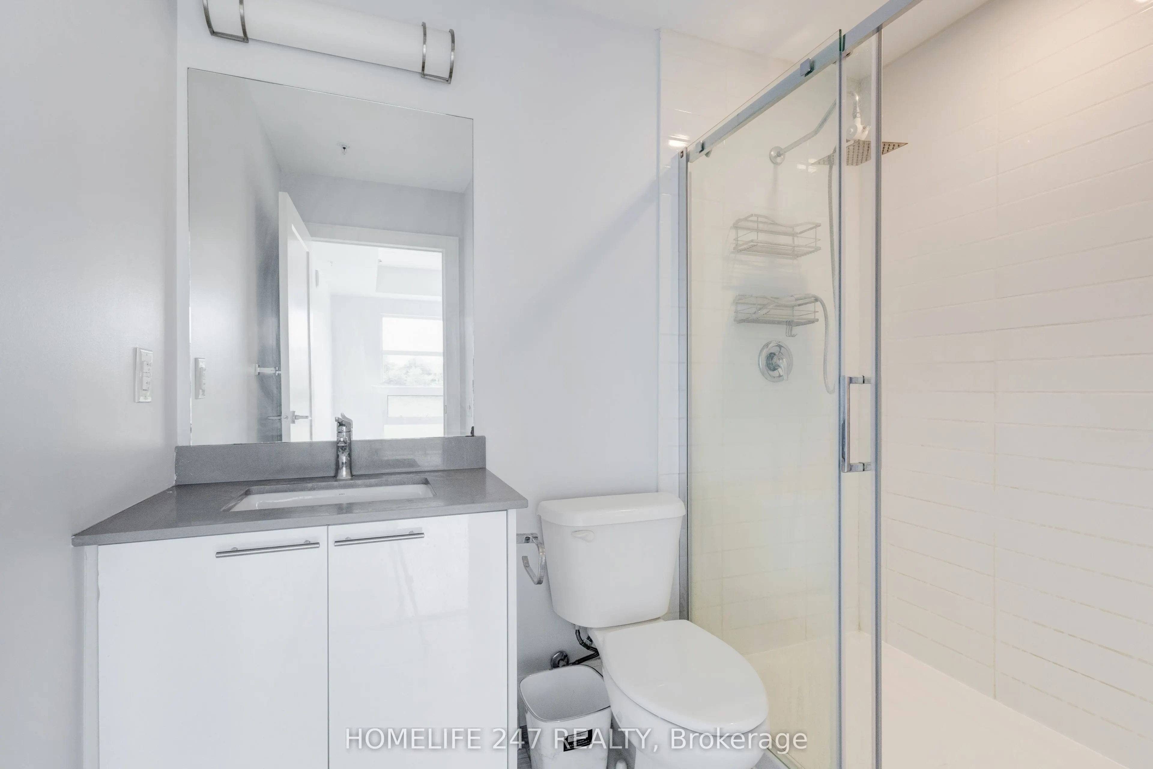 15 Prince Albert Boulevard, #305