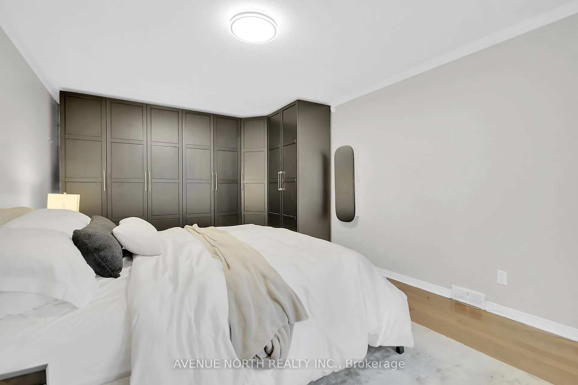 65 Rothwell Drive