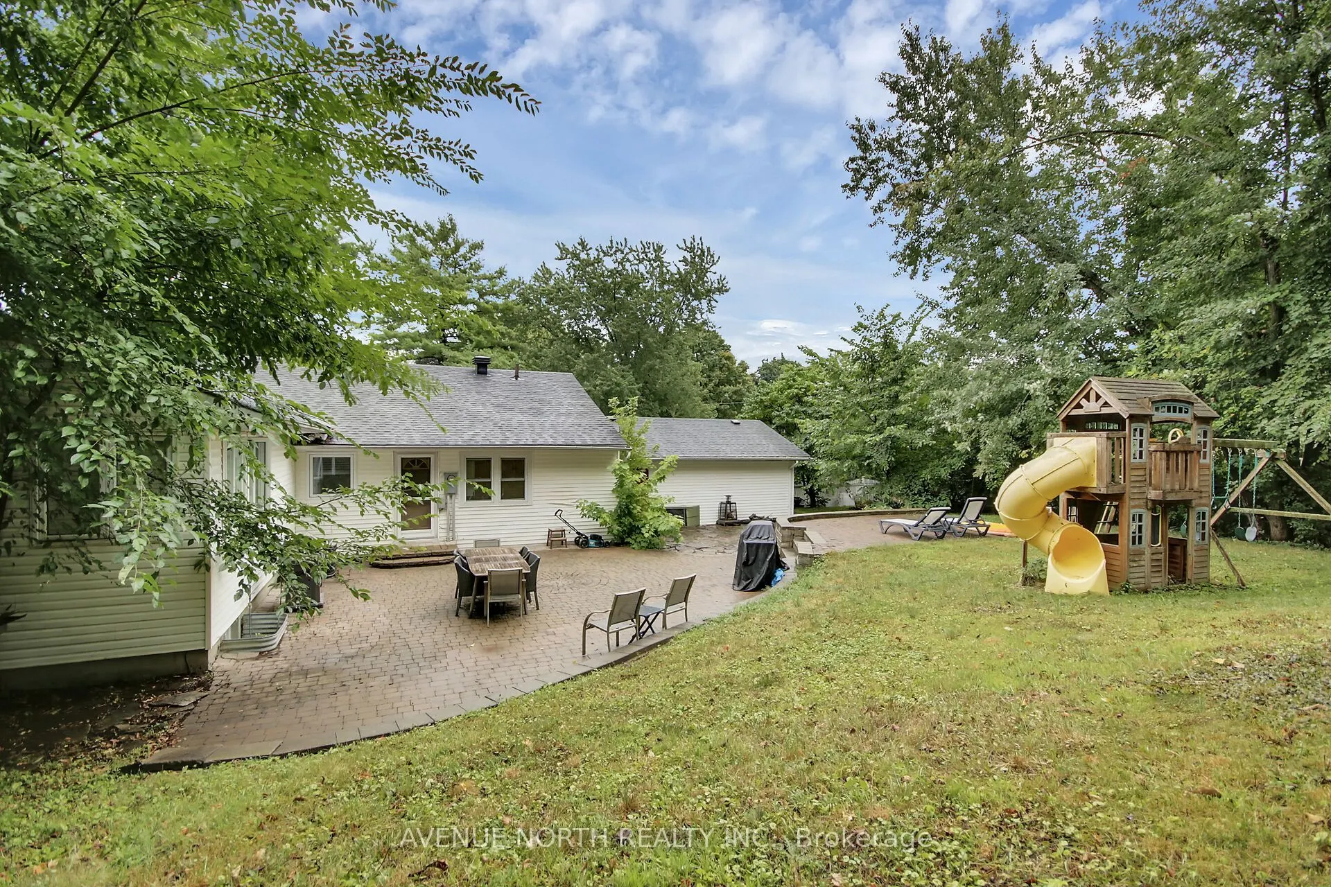 65 Rothwell Drive