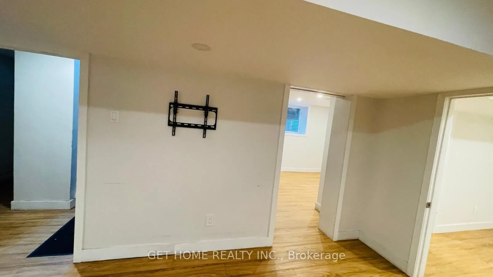 15 Silverdale Drive