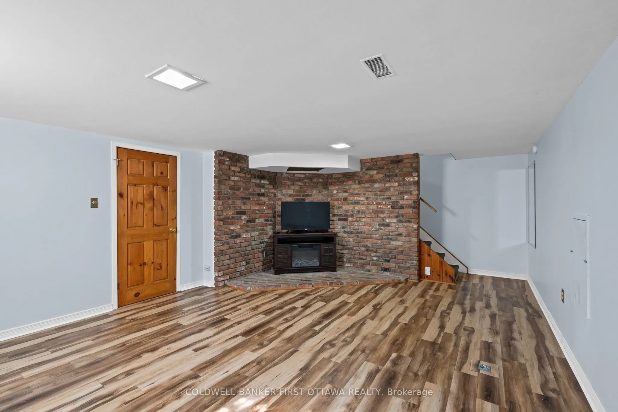 1788 ERNEST Avenue