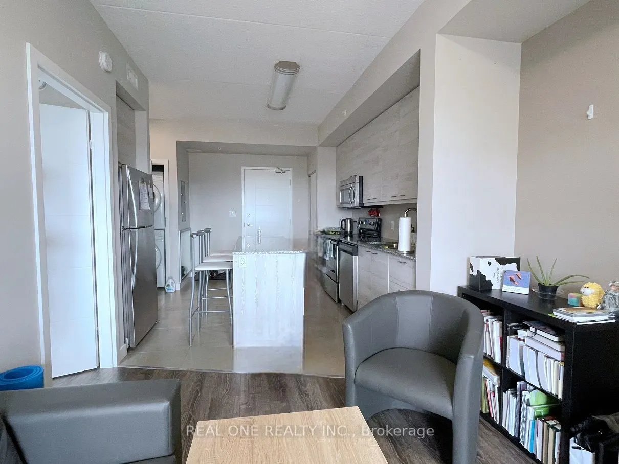 280 Lester Street, #514