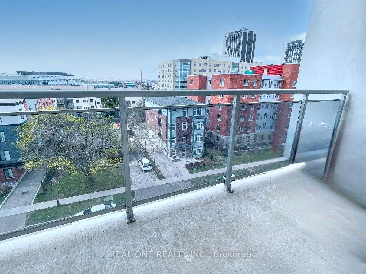 280 Lester Street, #514