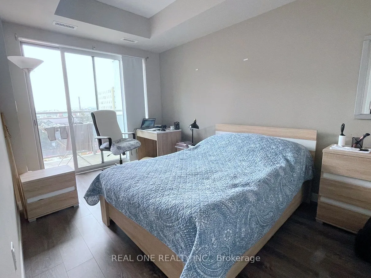 280 Lester Street, #514