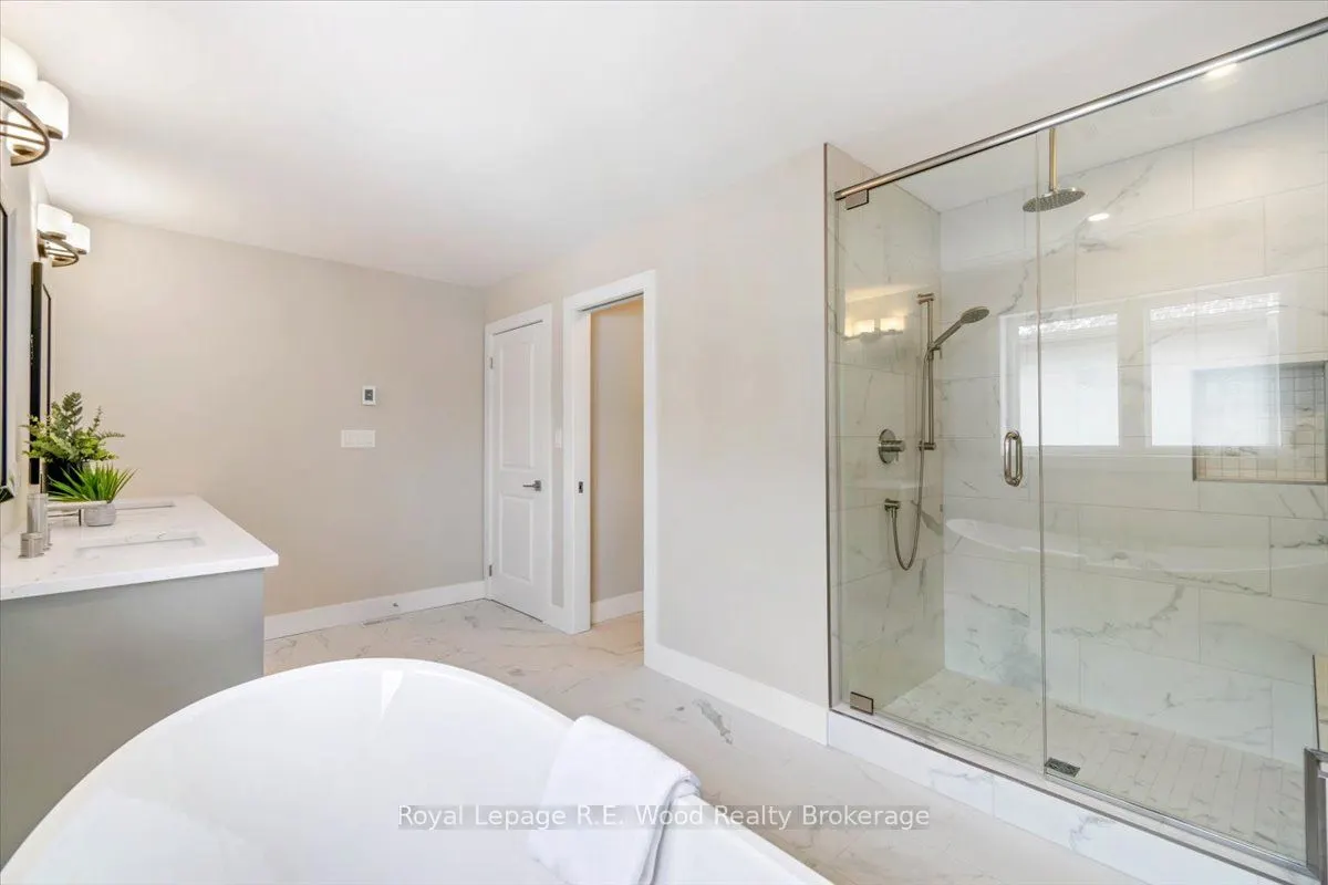 61 Sunview Drive