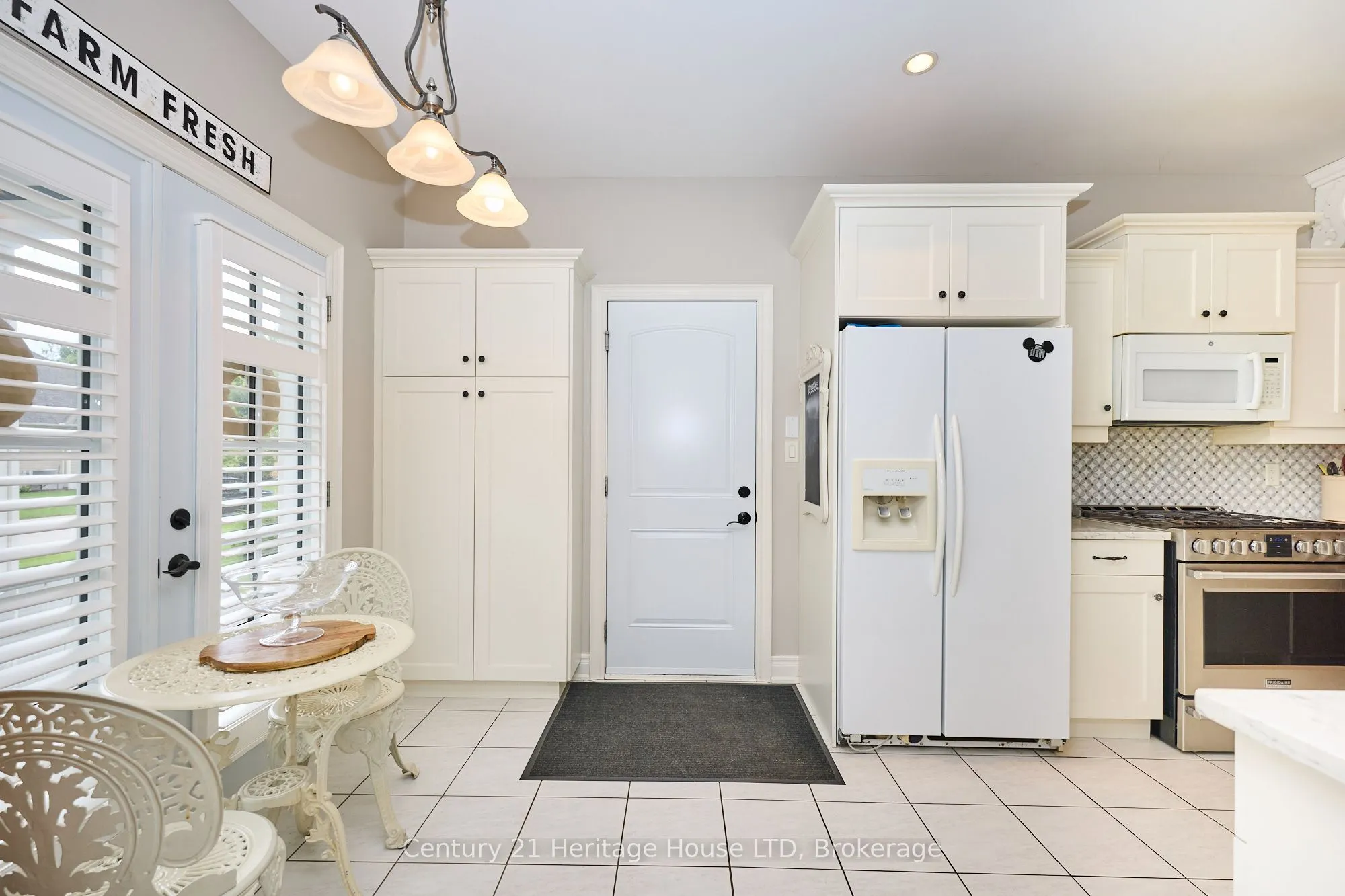 32 Sunrise Court