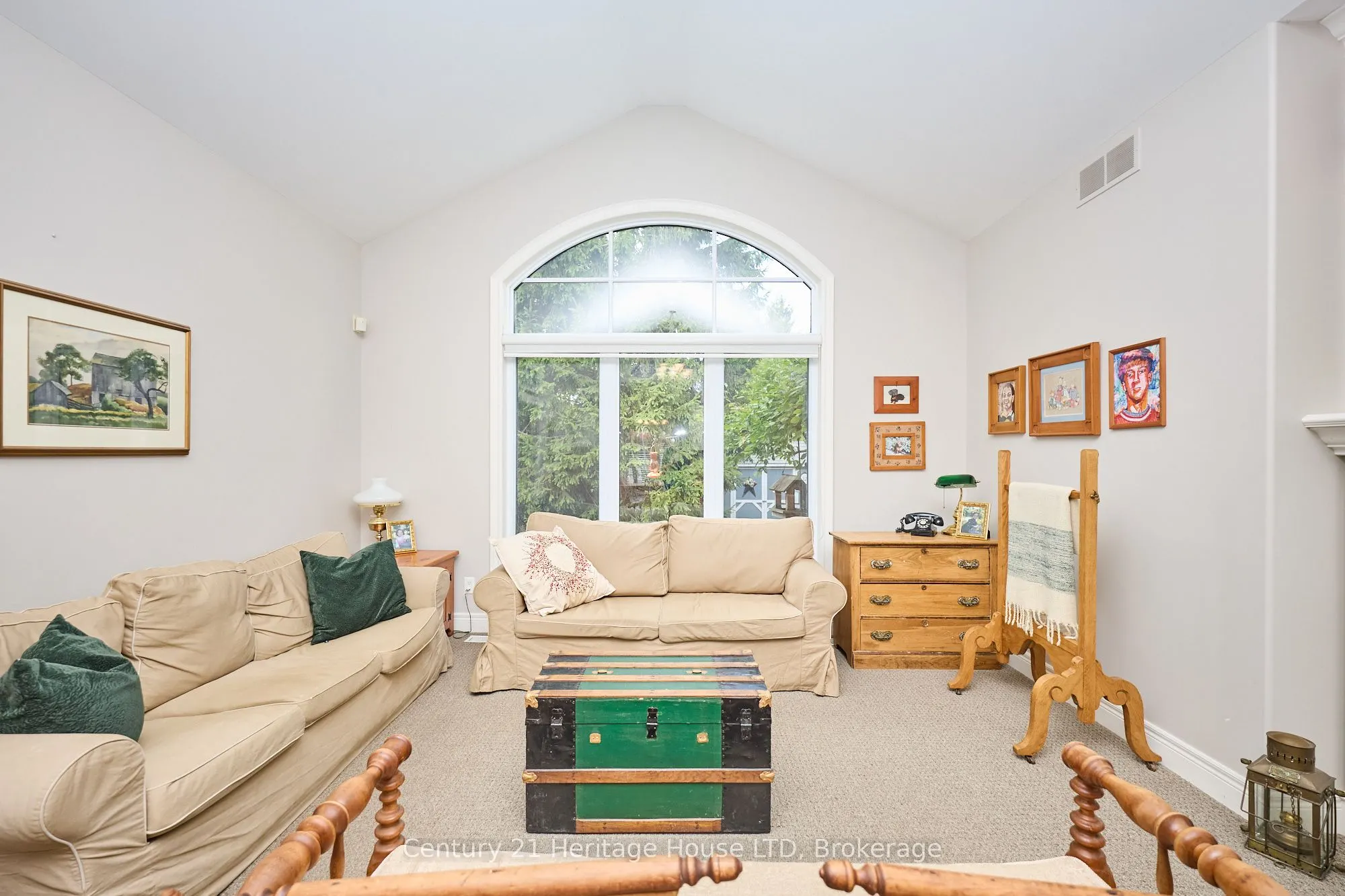 32 Sunrise Court