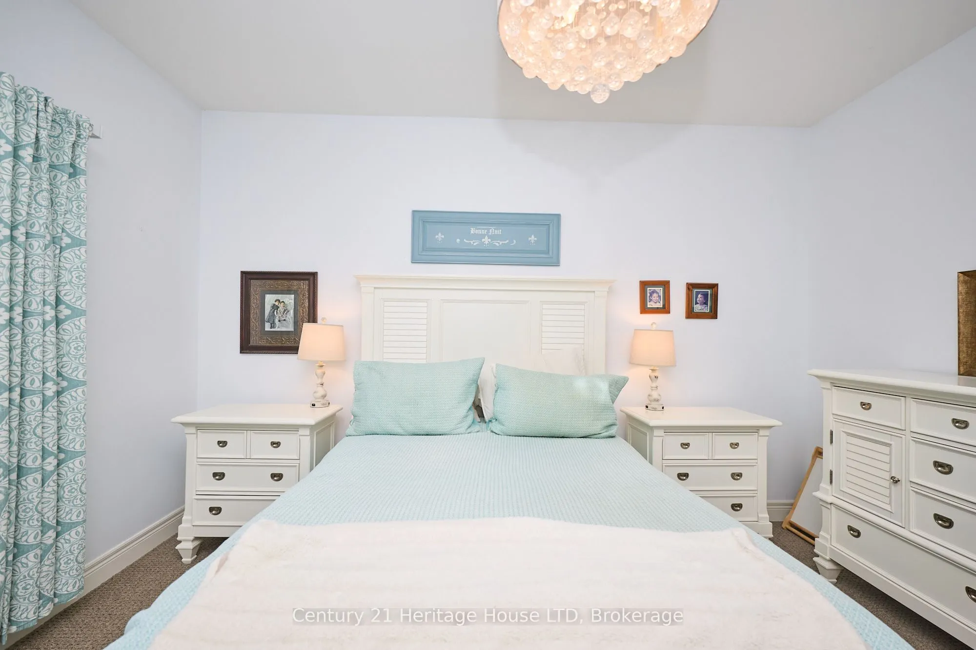 32 Sunrise Court