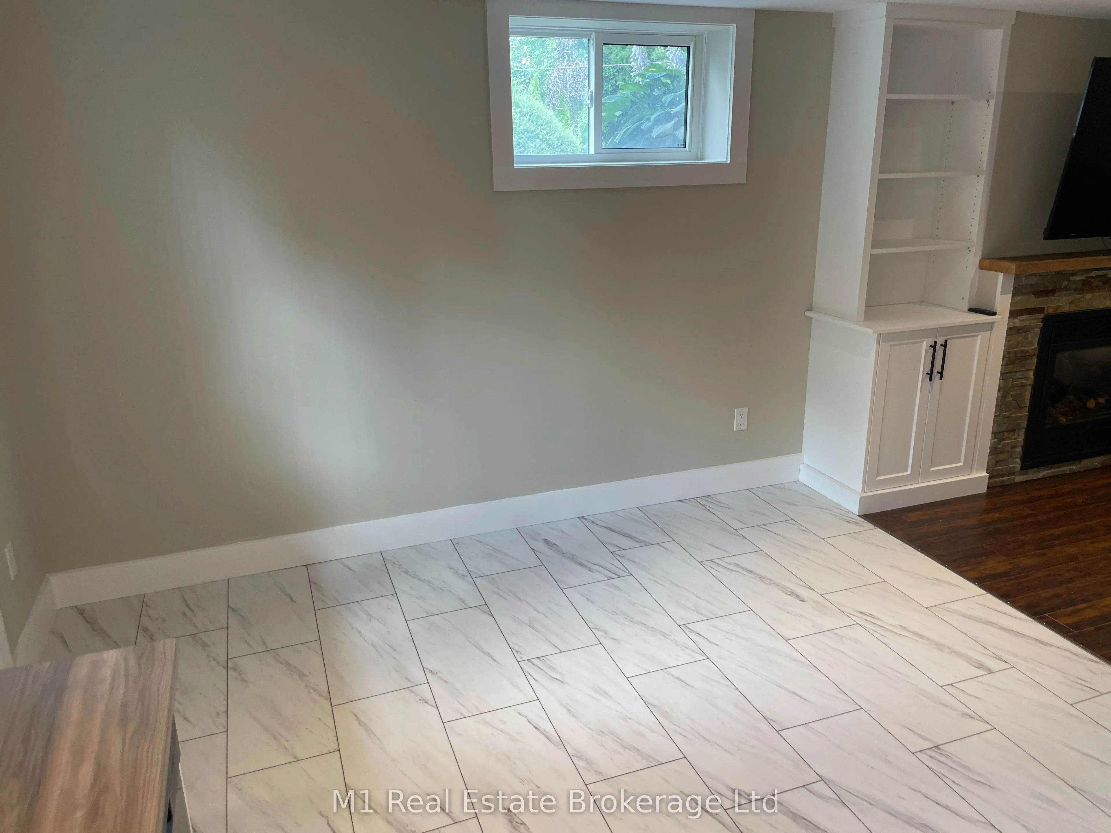 18 Promenade Road, #LL