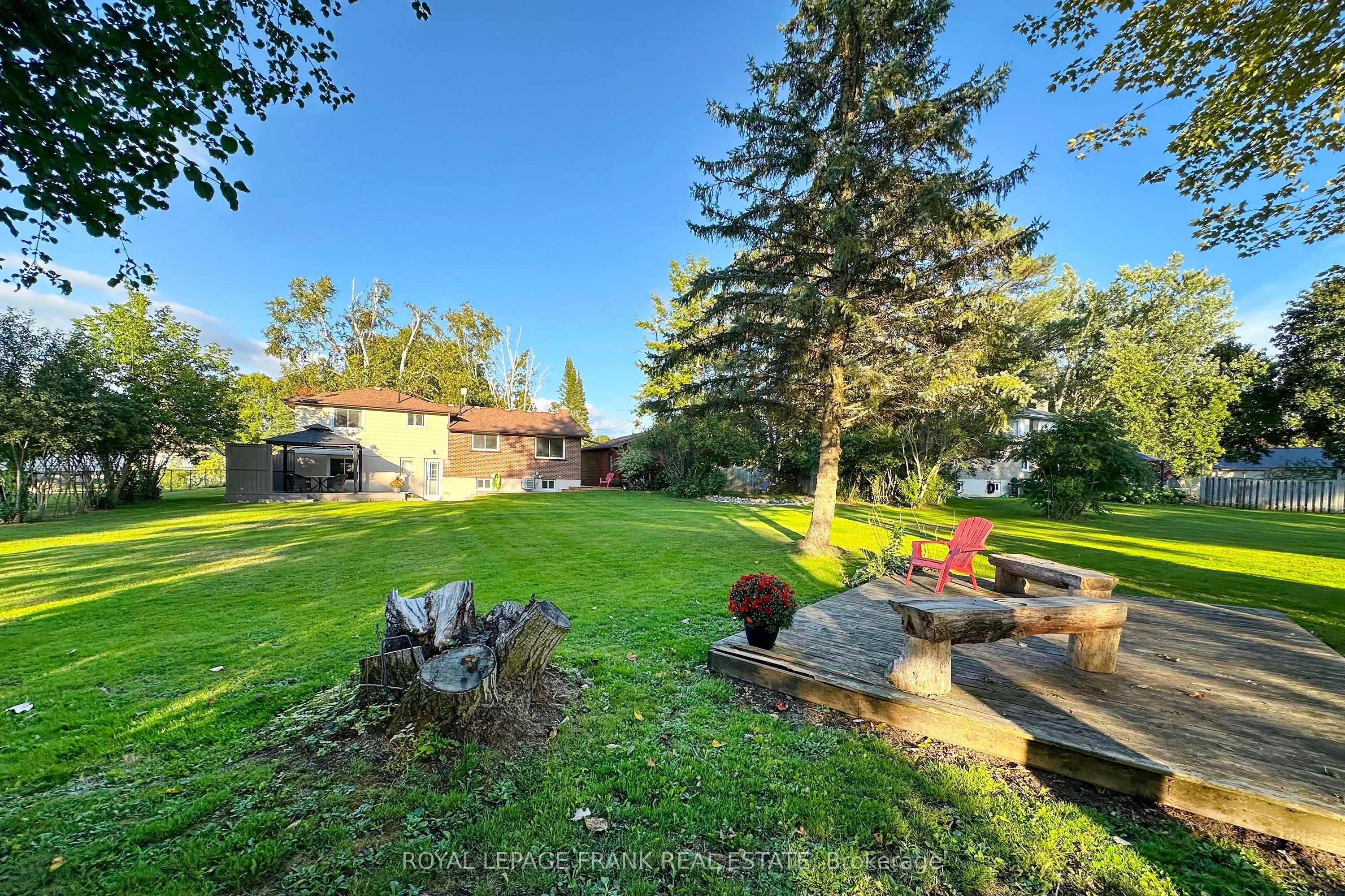 4 Arbour Court