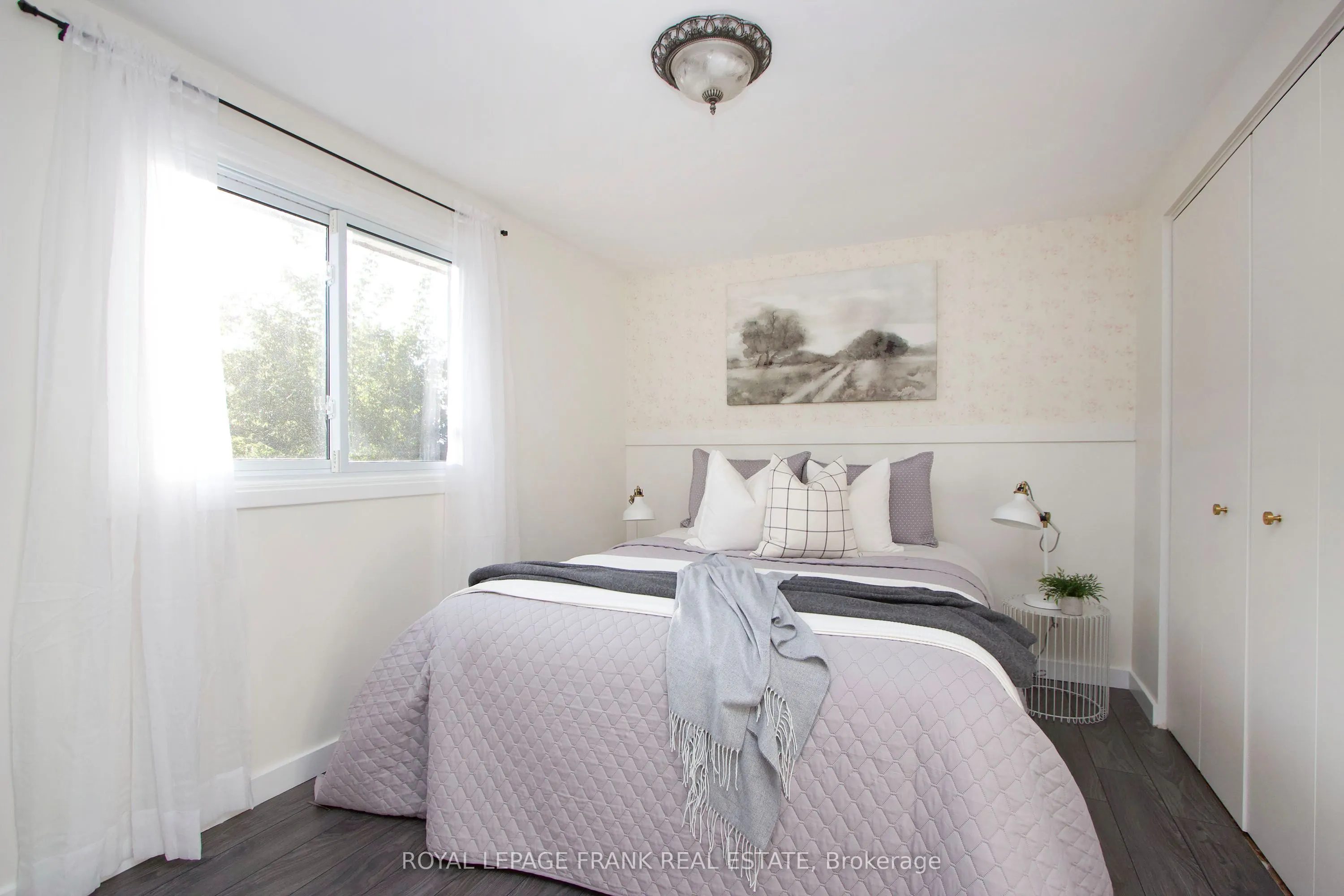 4 Arbour Court